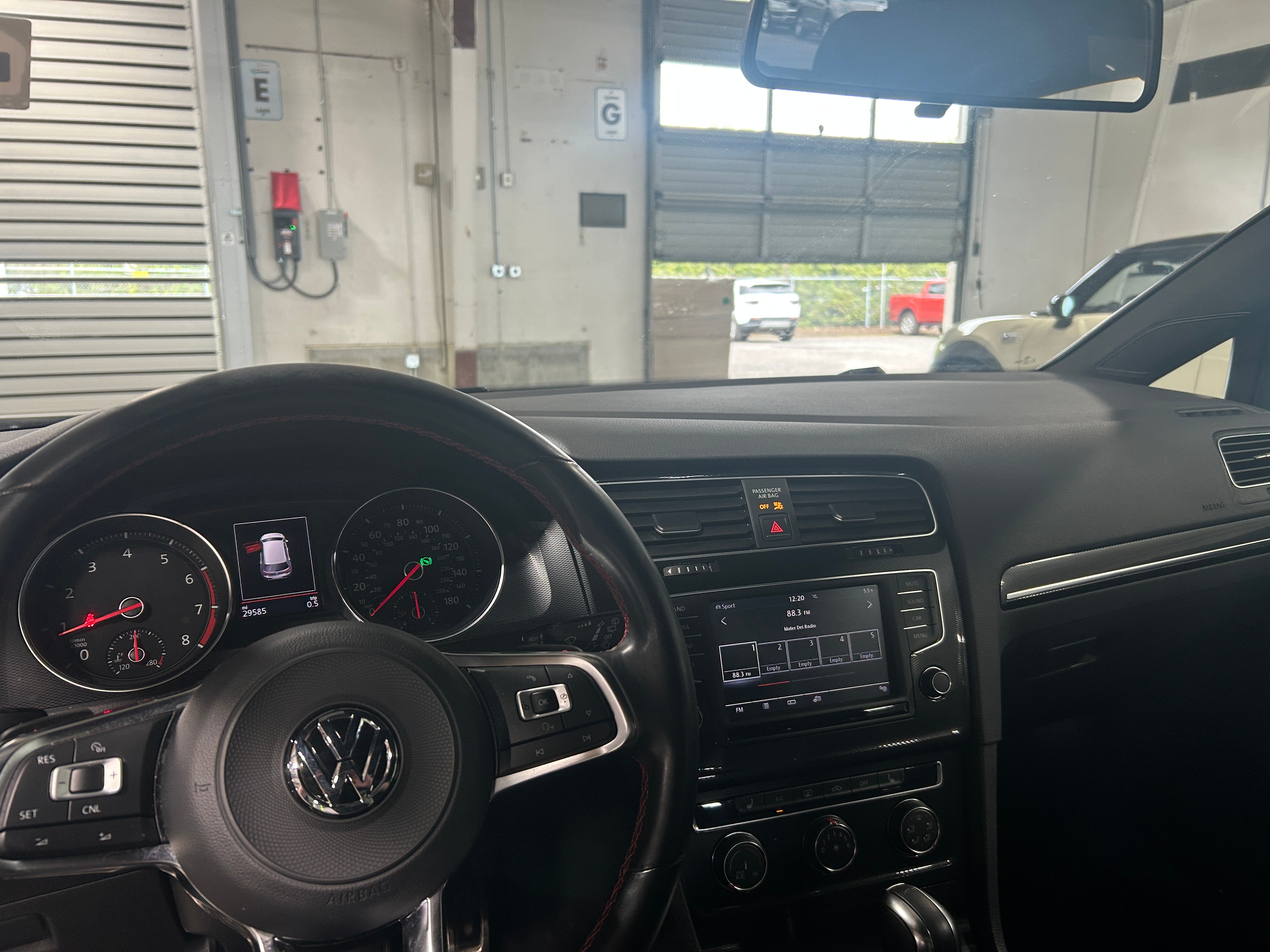 2017 Volkswagen Golf GTI S 3