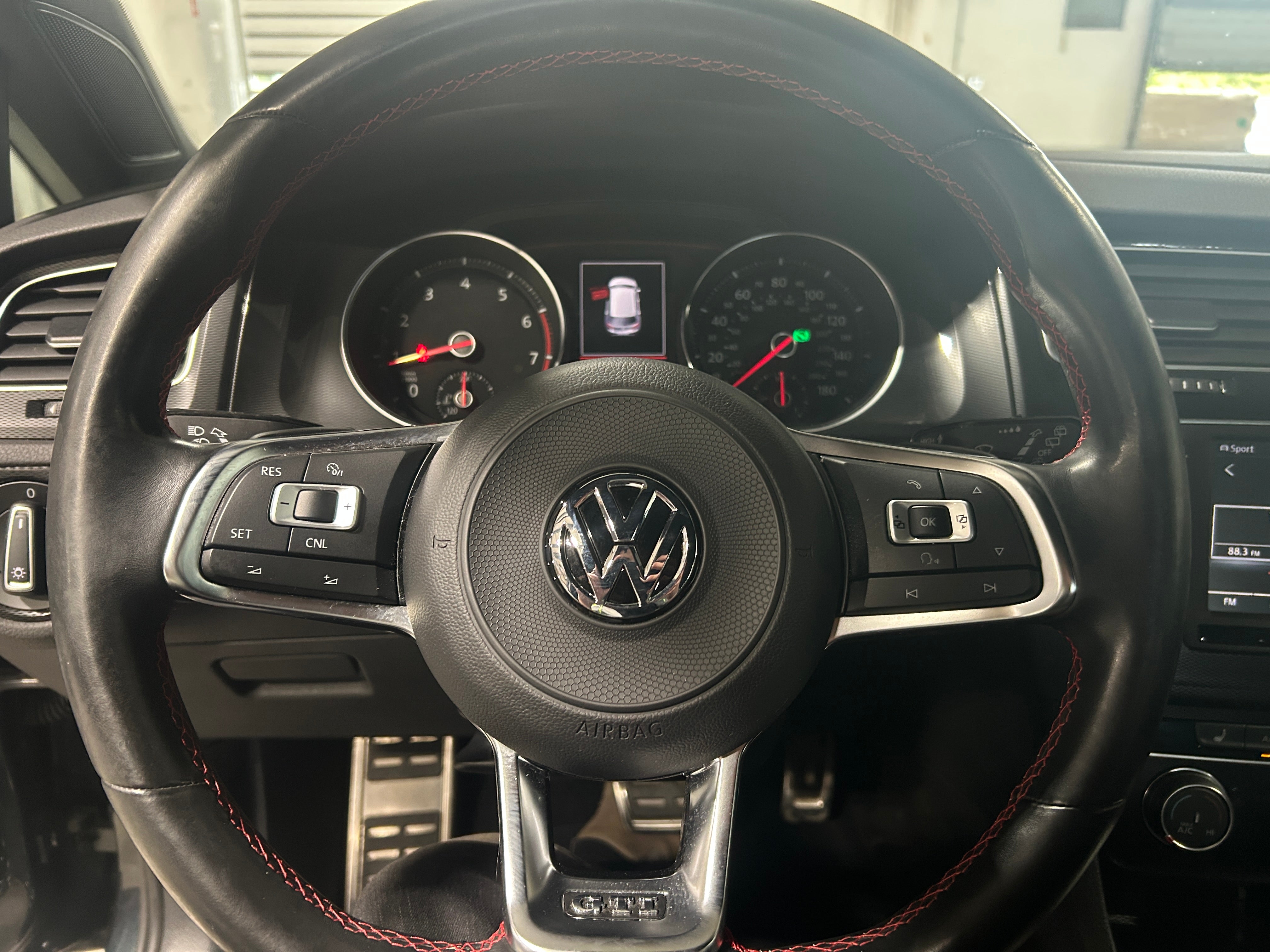 2017 Volkswagen Golf GTI S 5