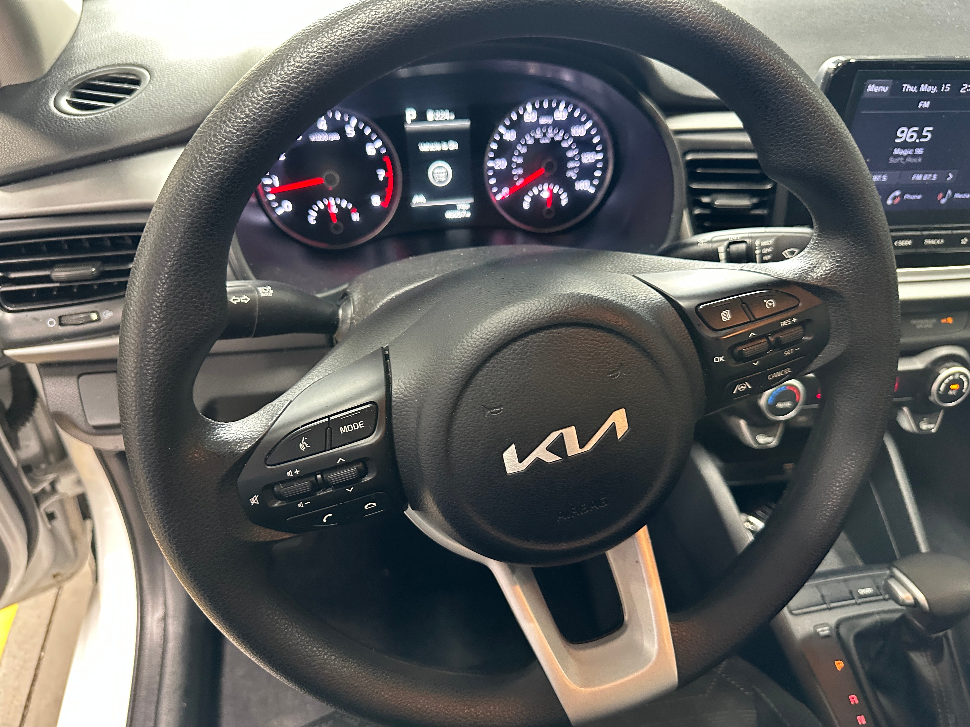 2023 Kia Rio S 5