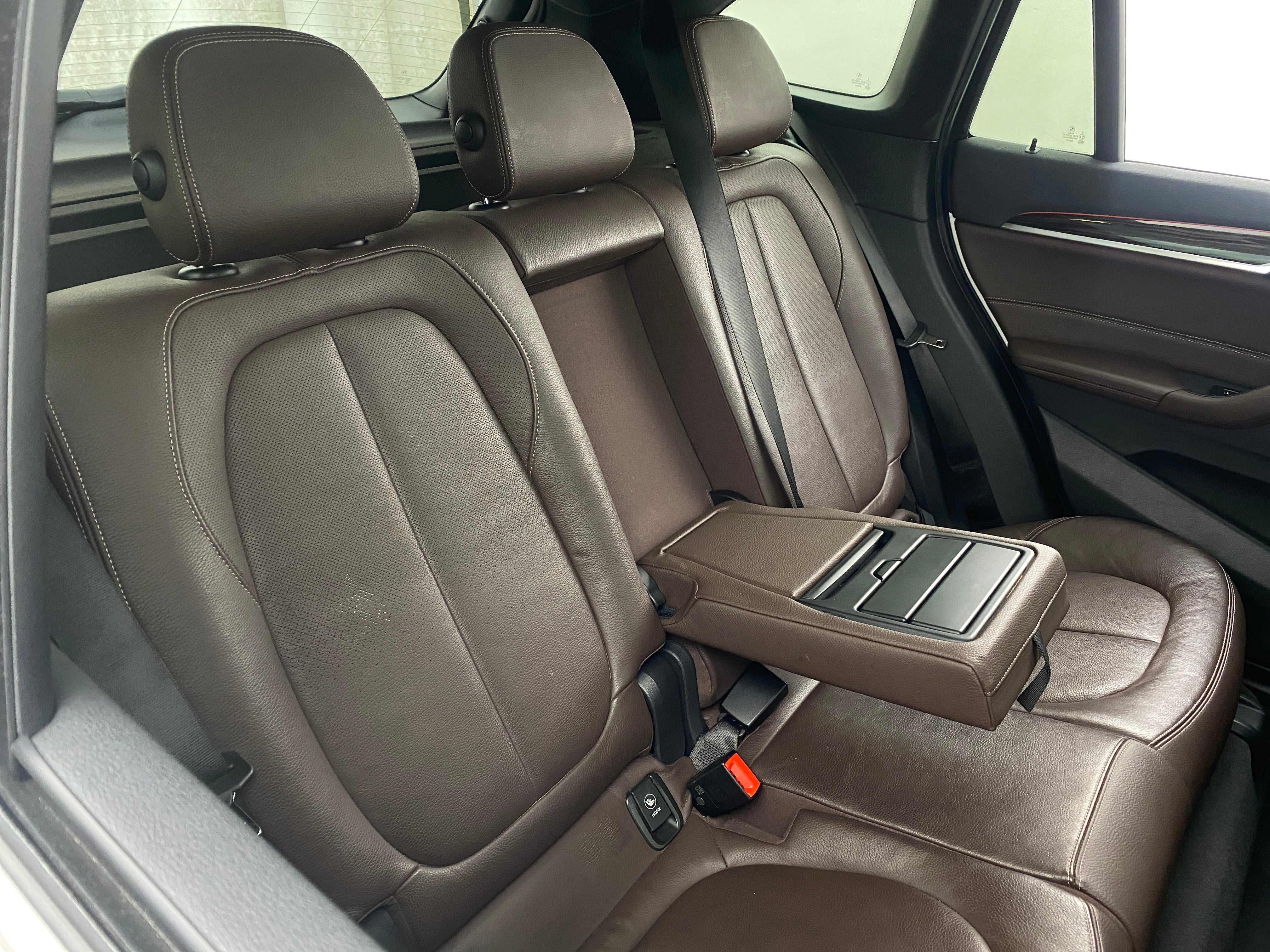 2017 BMW X1 xDrive28i 5