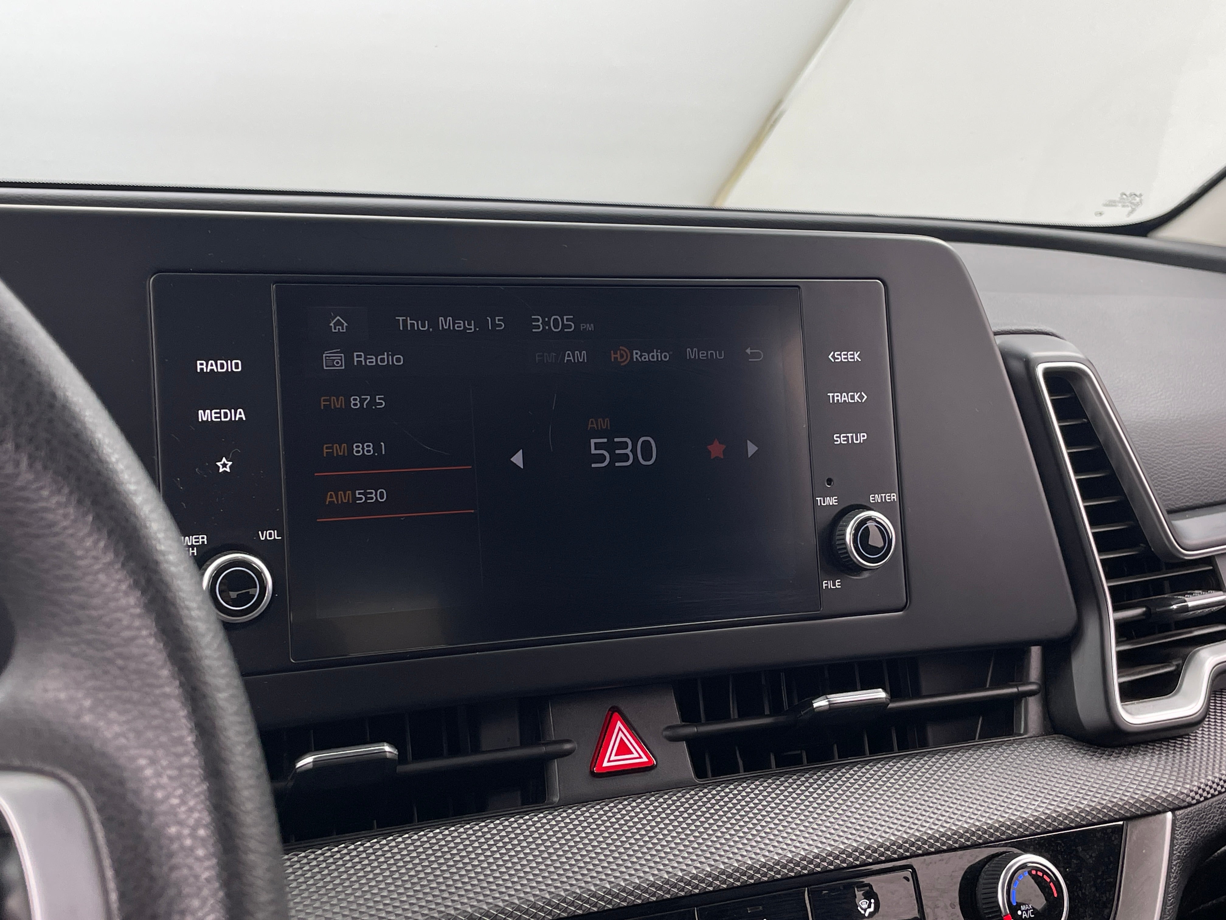 2024 Kia Sportage LX 4