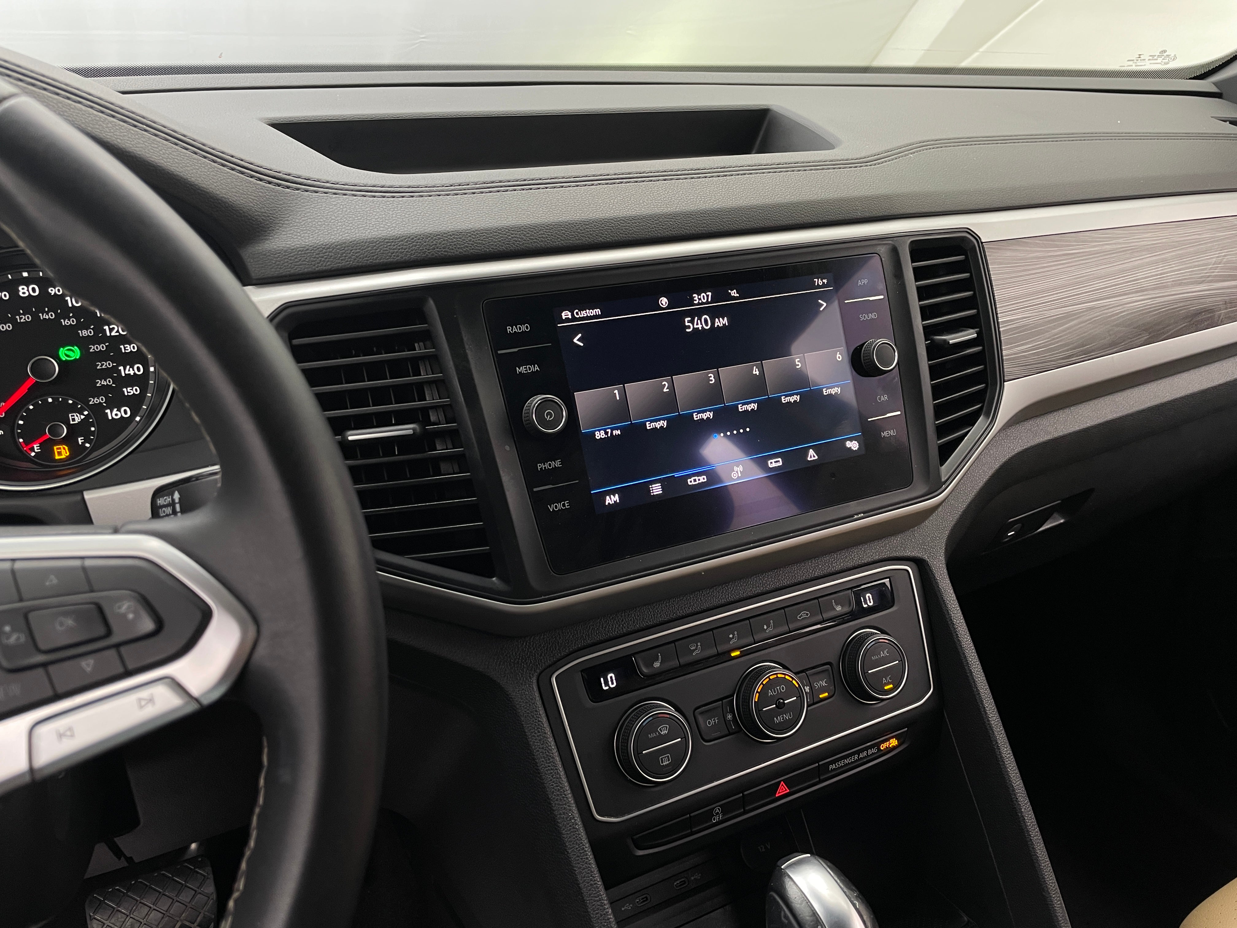 2021 Volkswagen Atlas SE 3