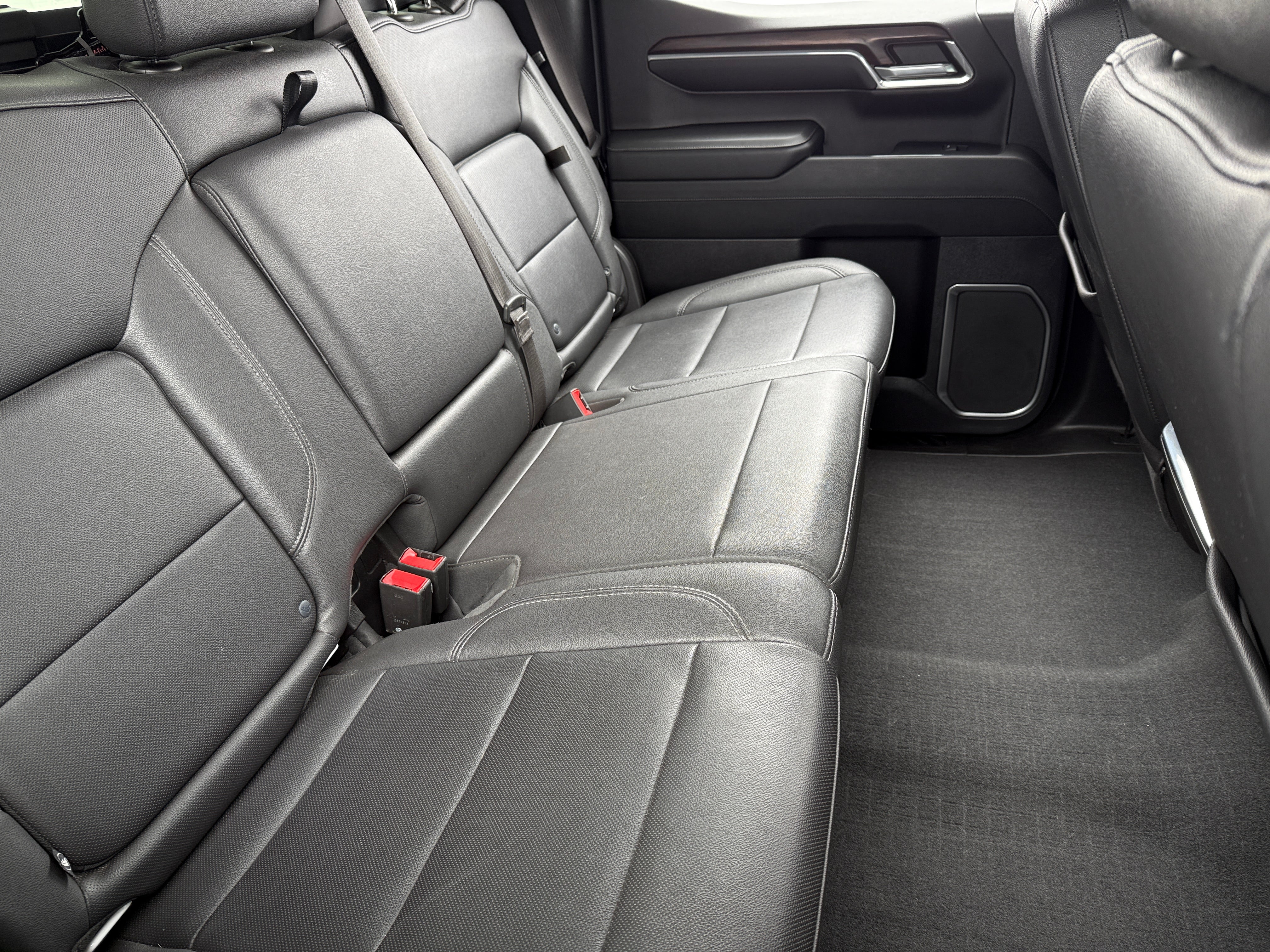 2023 GMC Sierra 1500 SLT 5
