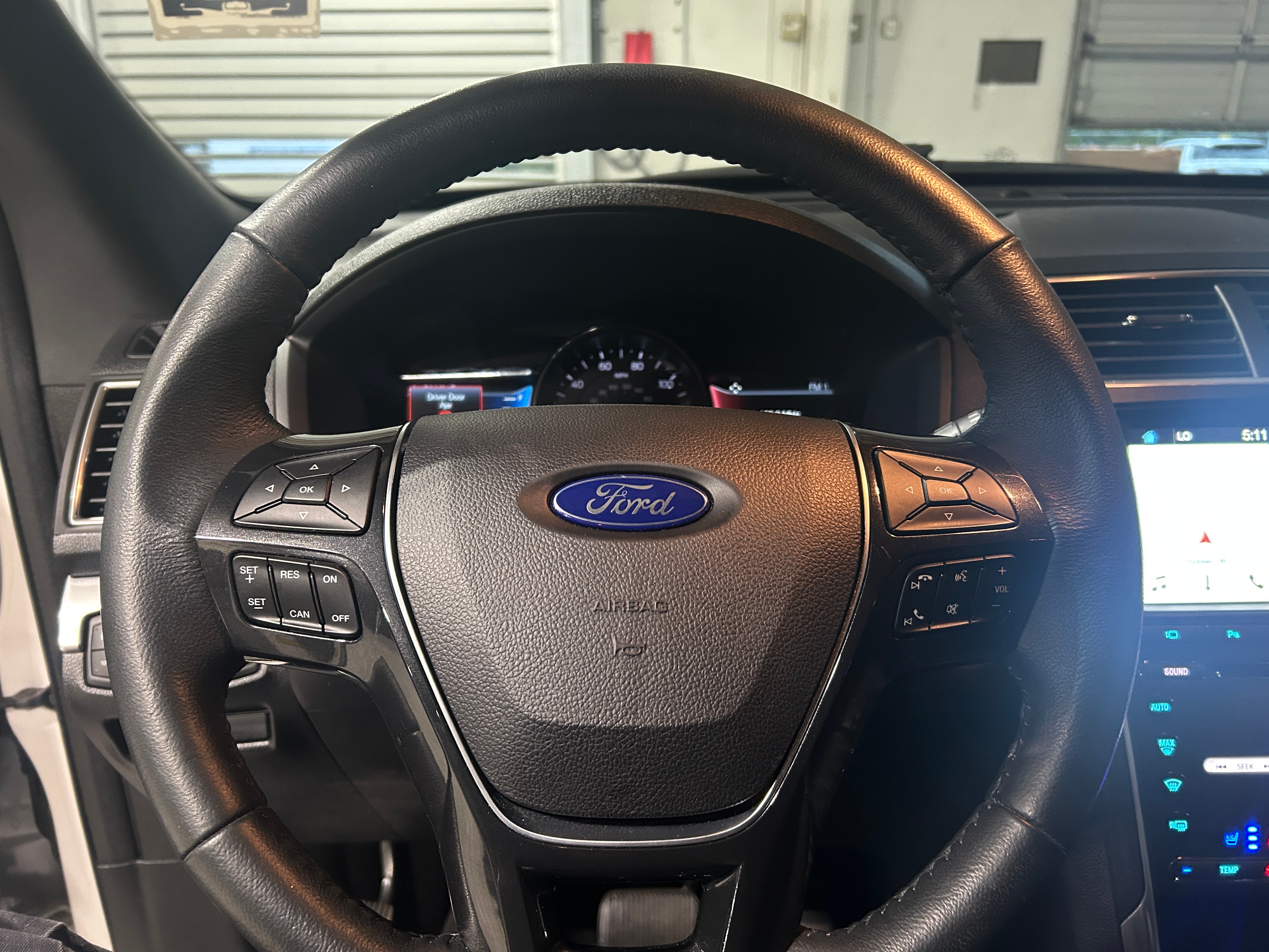 2017 Ford Explorer Limited 4
