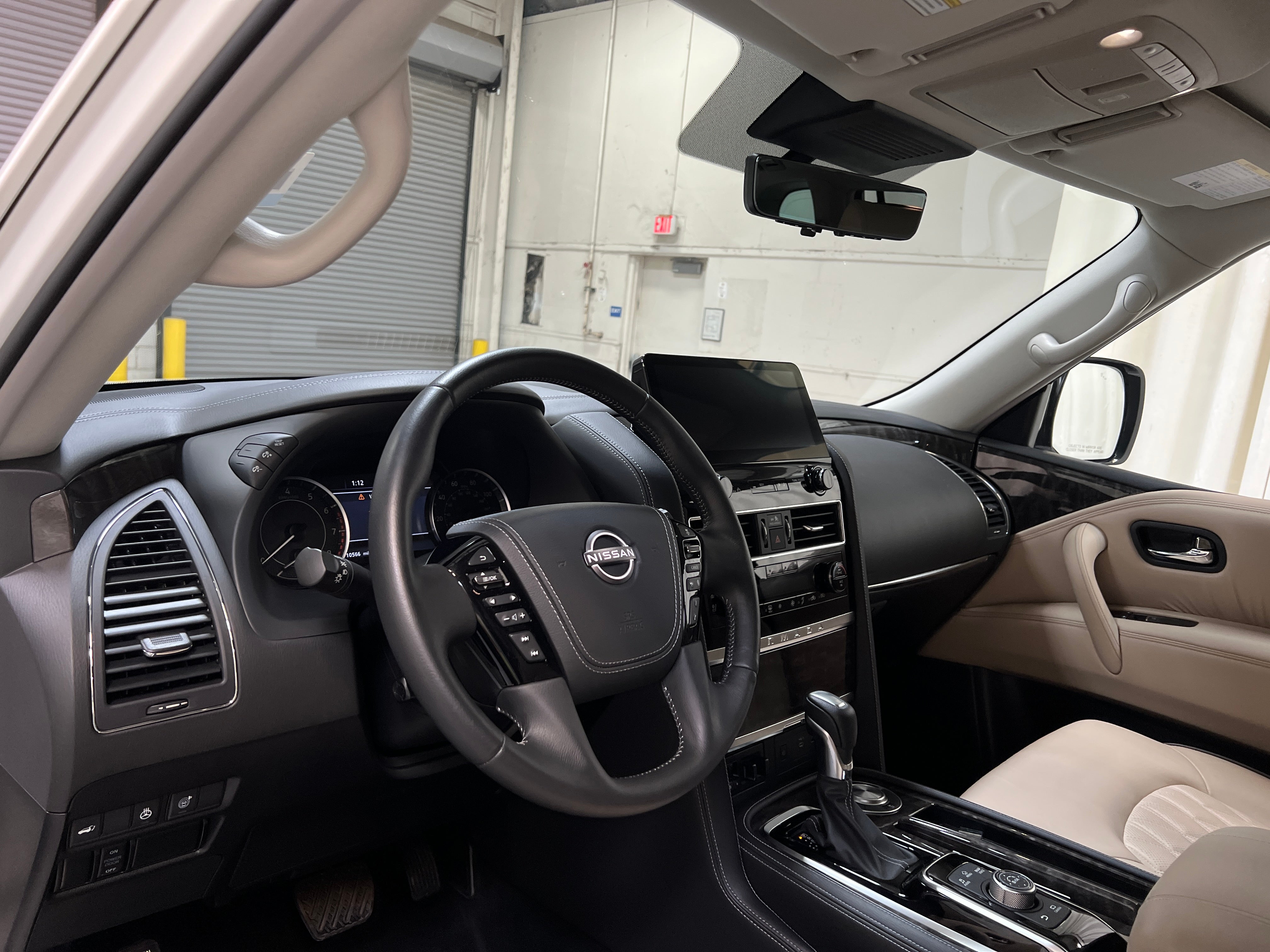 2023 Nissan Armada Platinum Edition 2