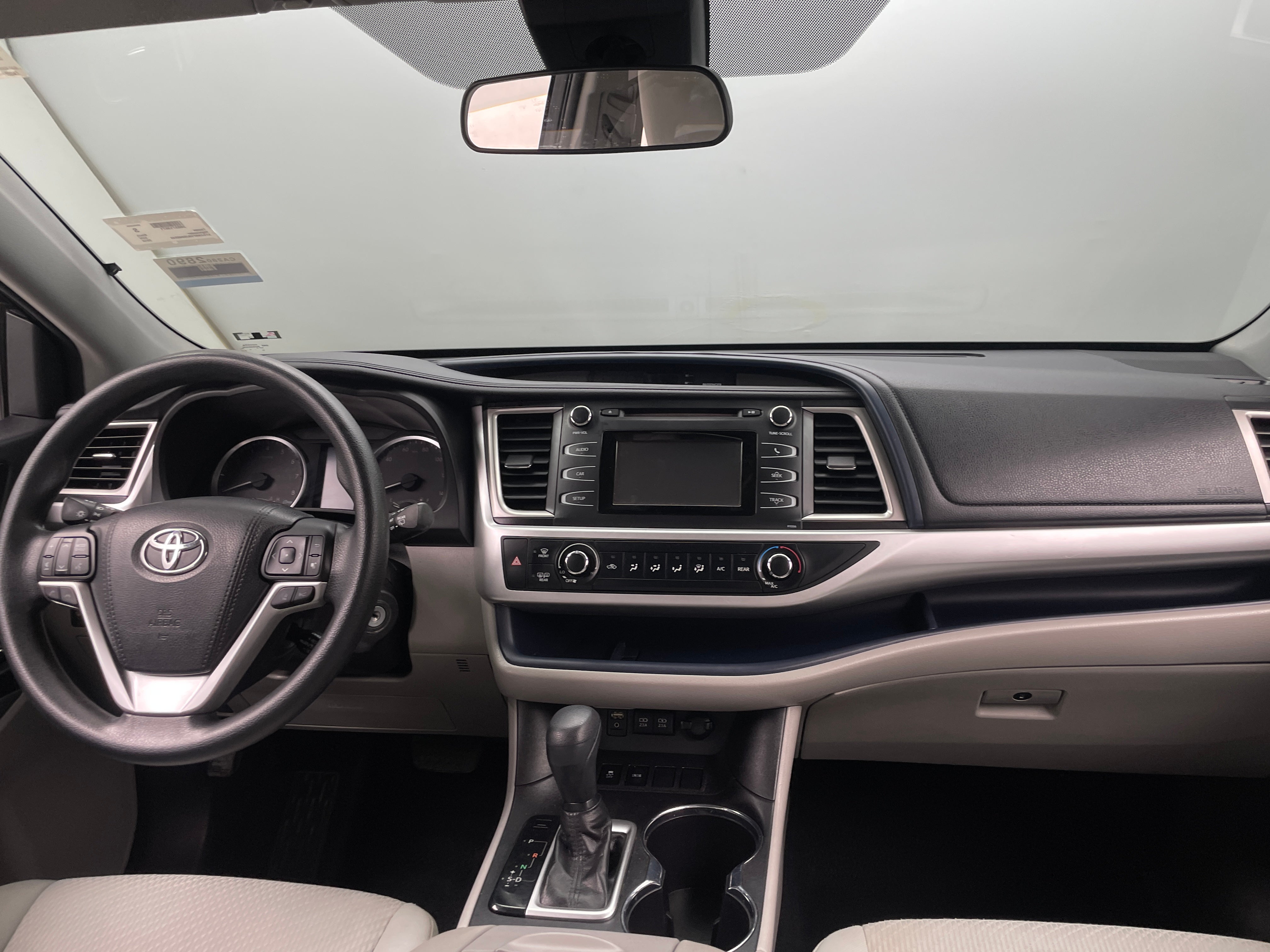 2018 Toyota Highlander LE 3