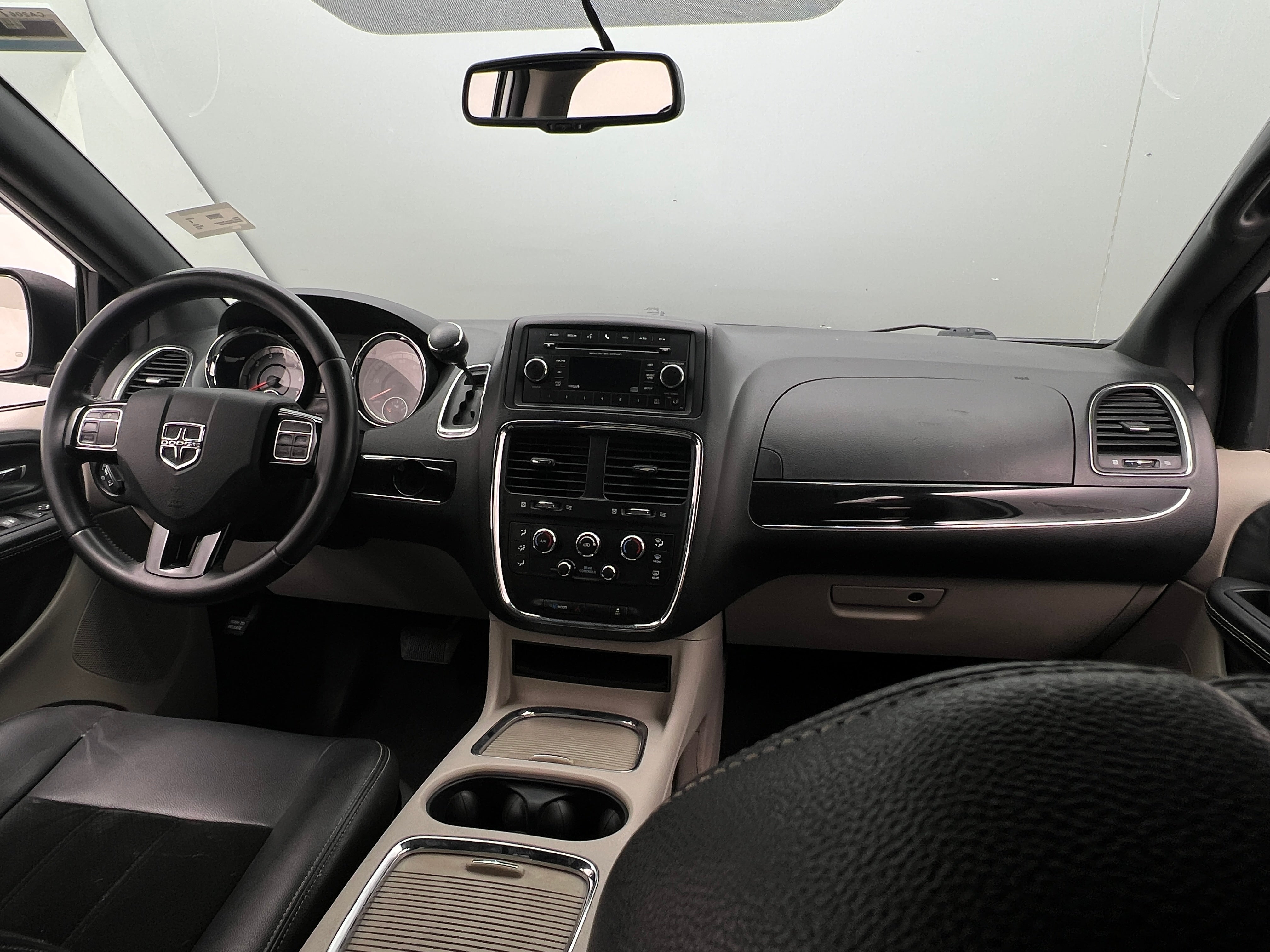2017 Dodge Grand Caravan SXT 3