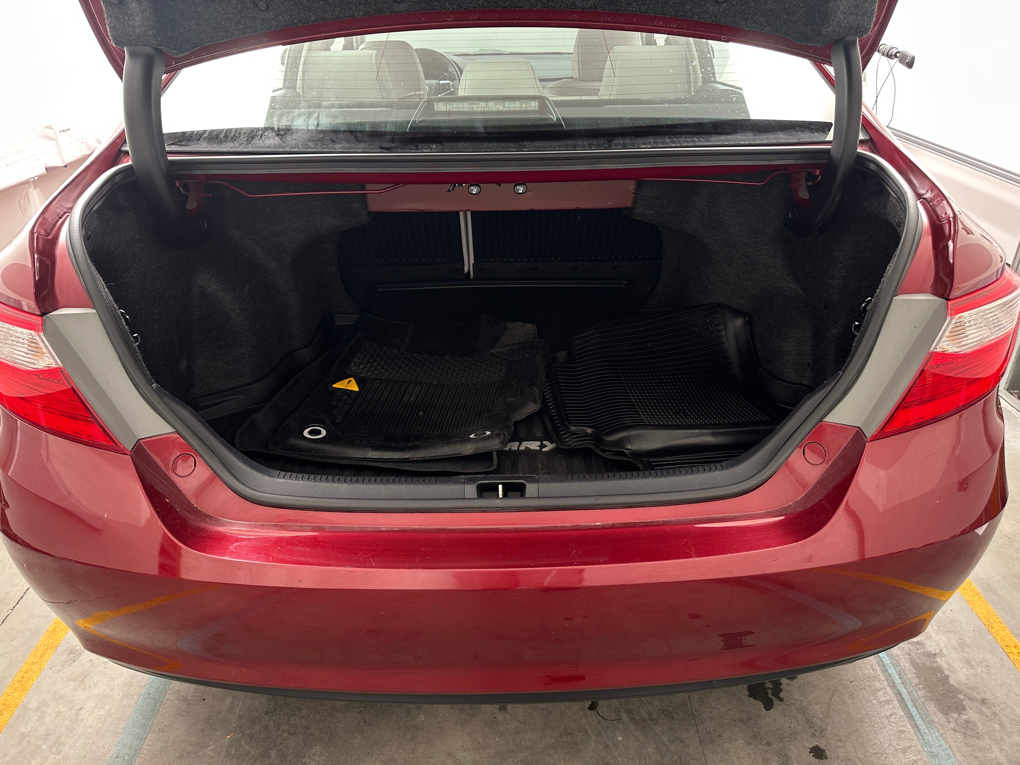 2017 Toyota Camry XLE 6