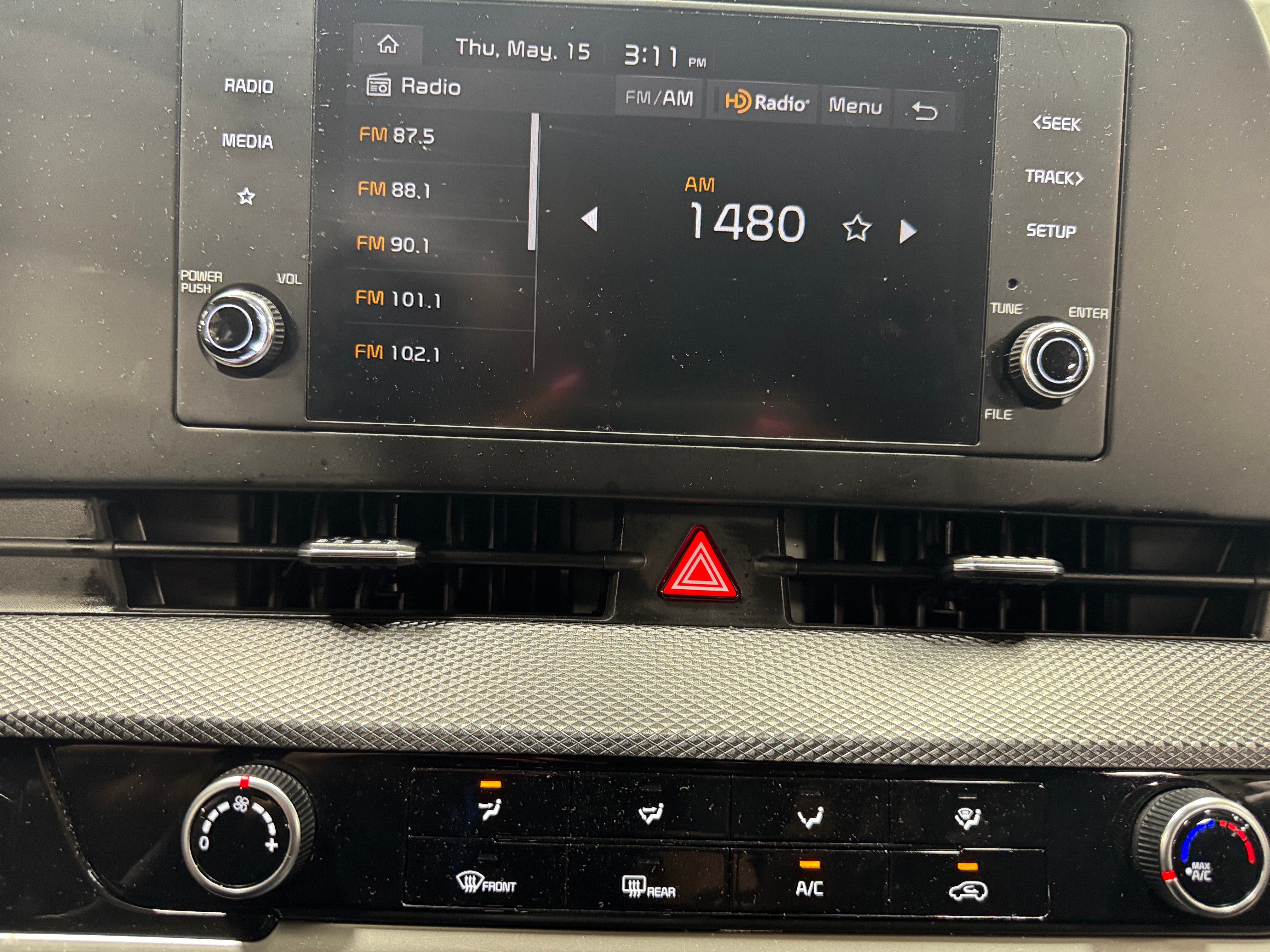 2024 Kia Sportage LX 4