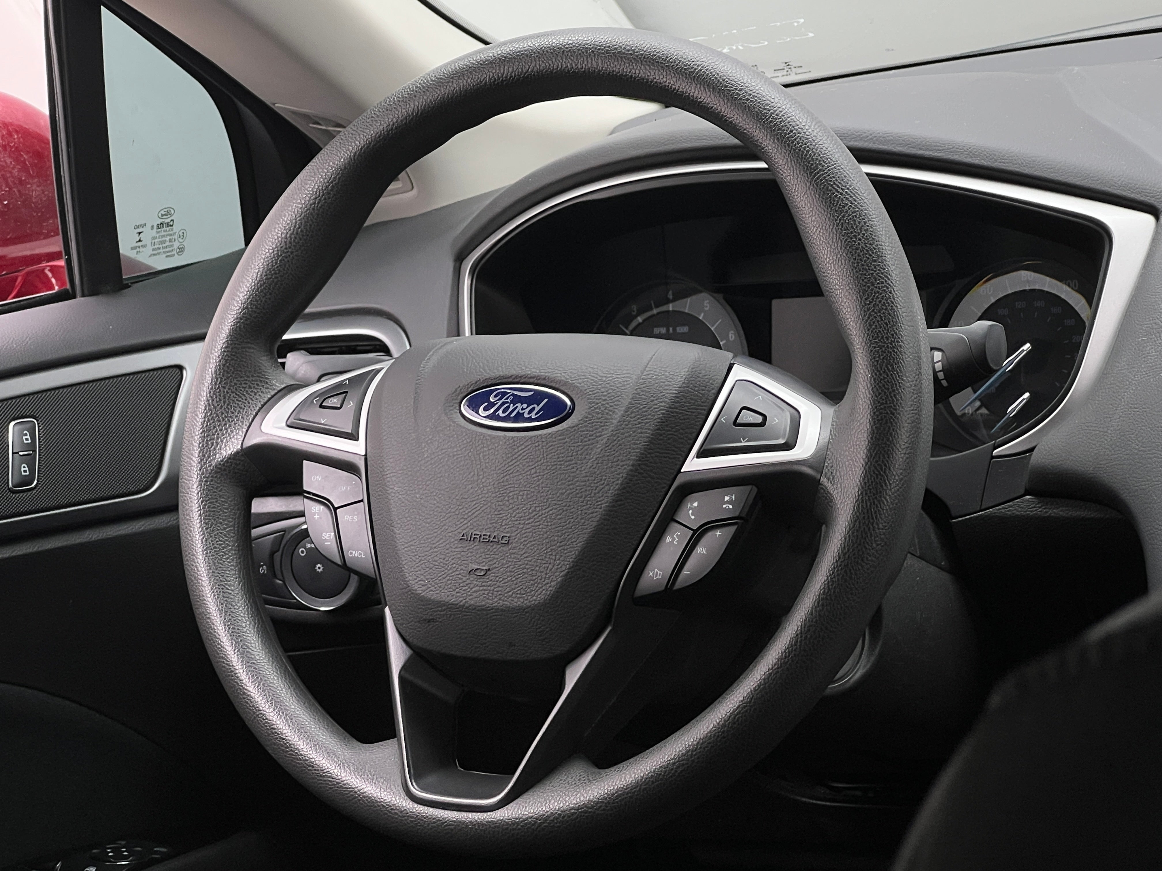 2016 Ford Fusion SE 5