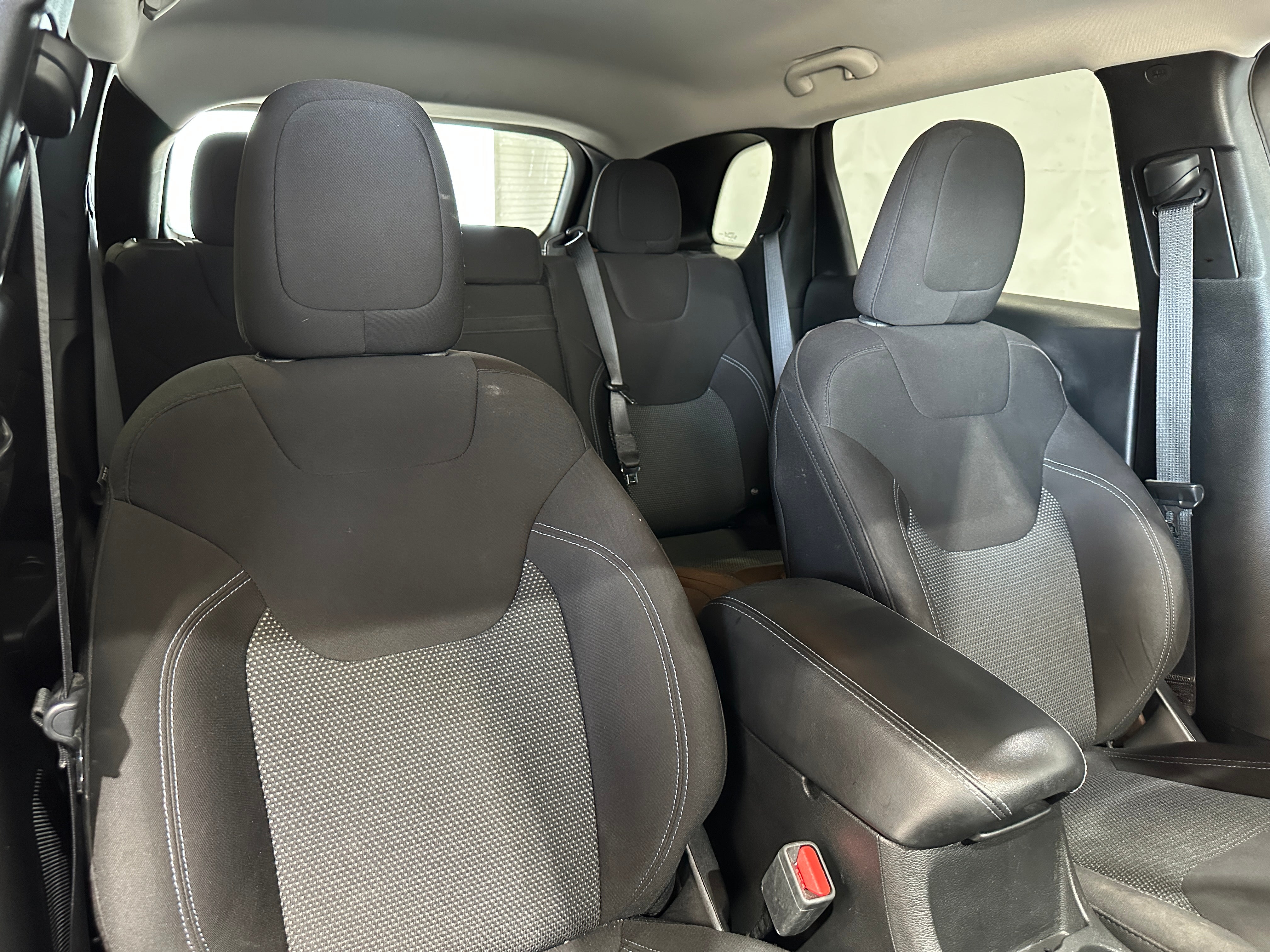 2019 Jeep Cherokee Latitude 2