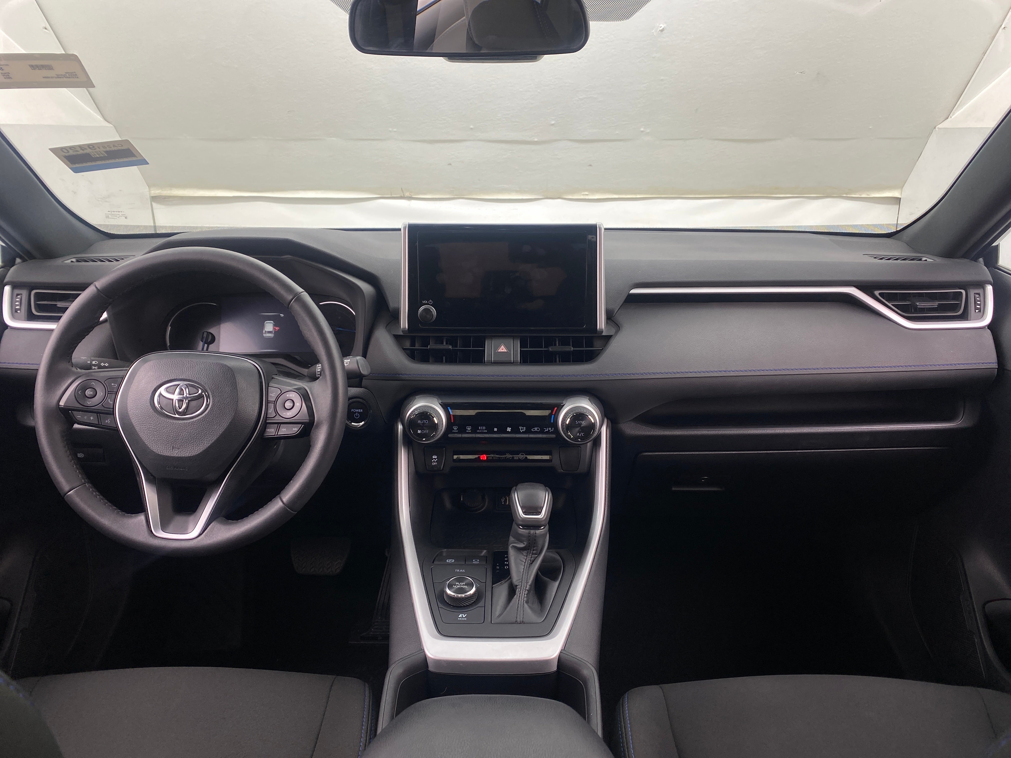 2024 Toyota RAV4 SE 3