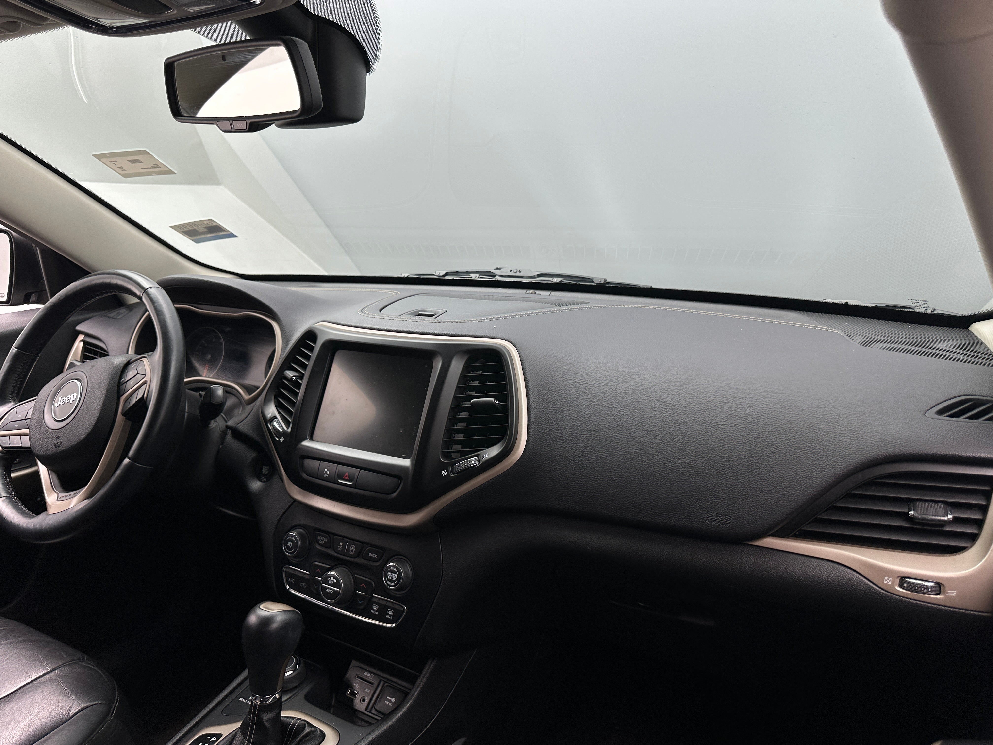2018 Jeep Cherokee Limited Edition 2