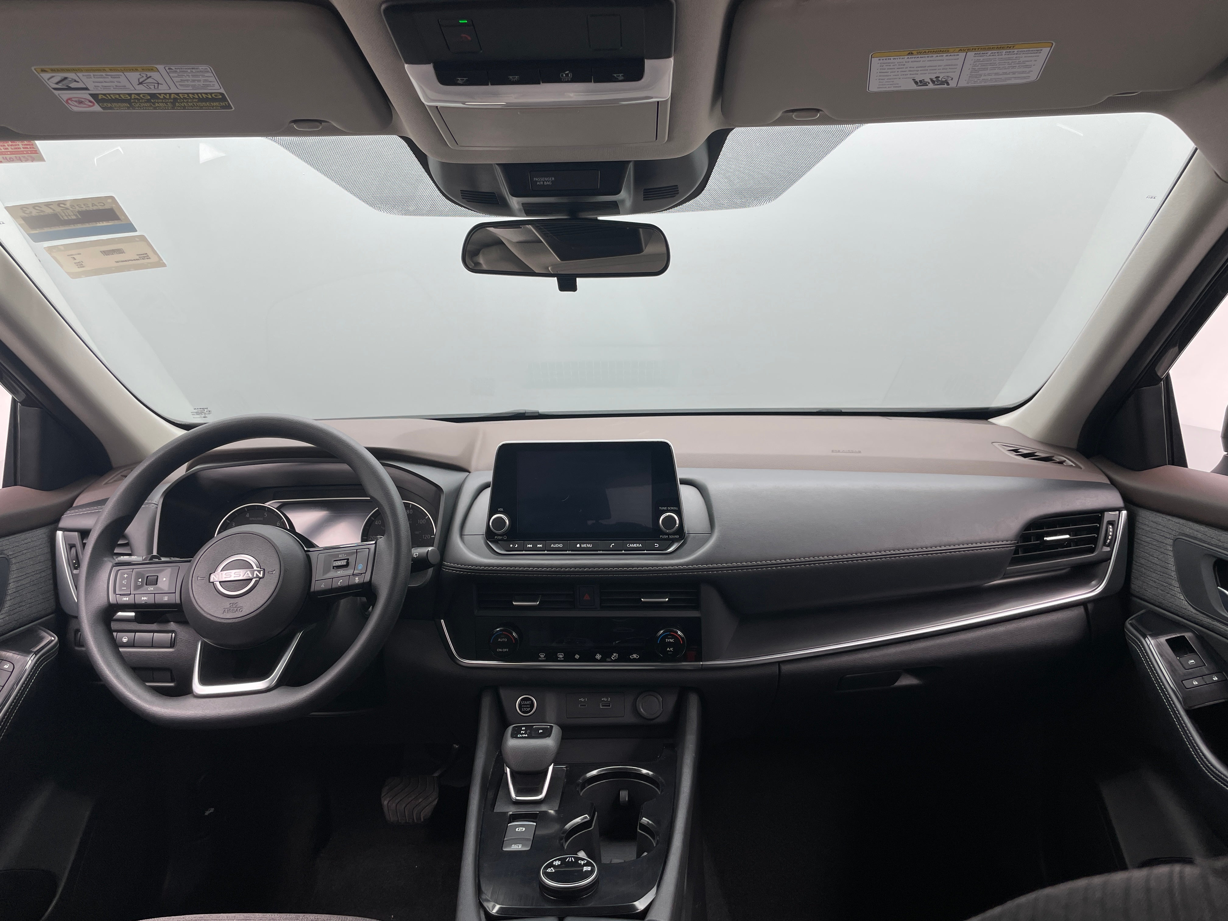 2023 Nissan Rogue SV 3