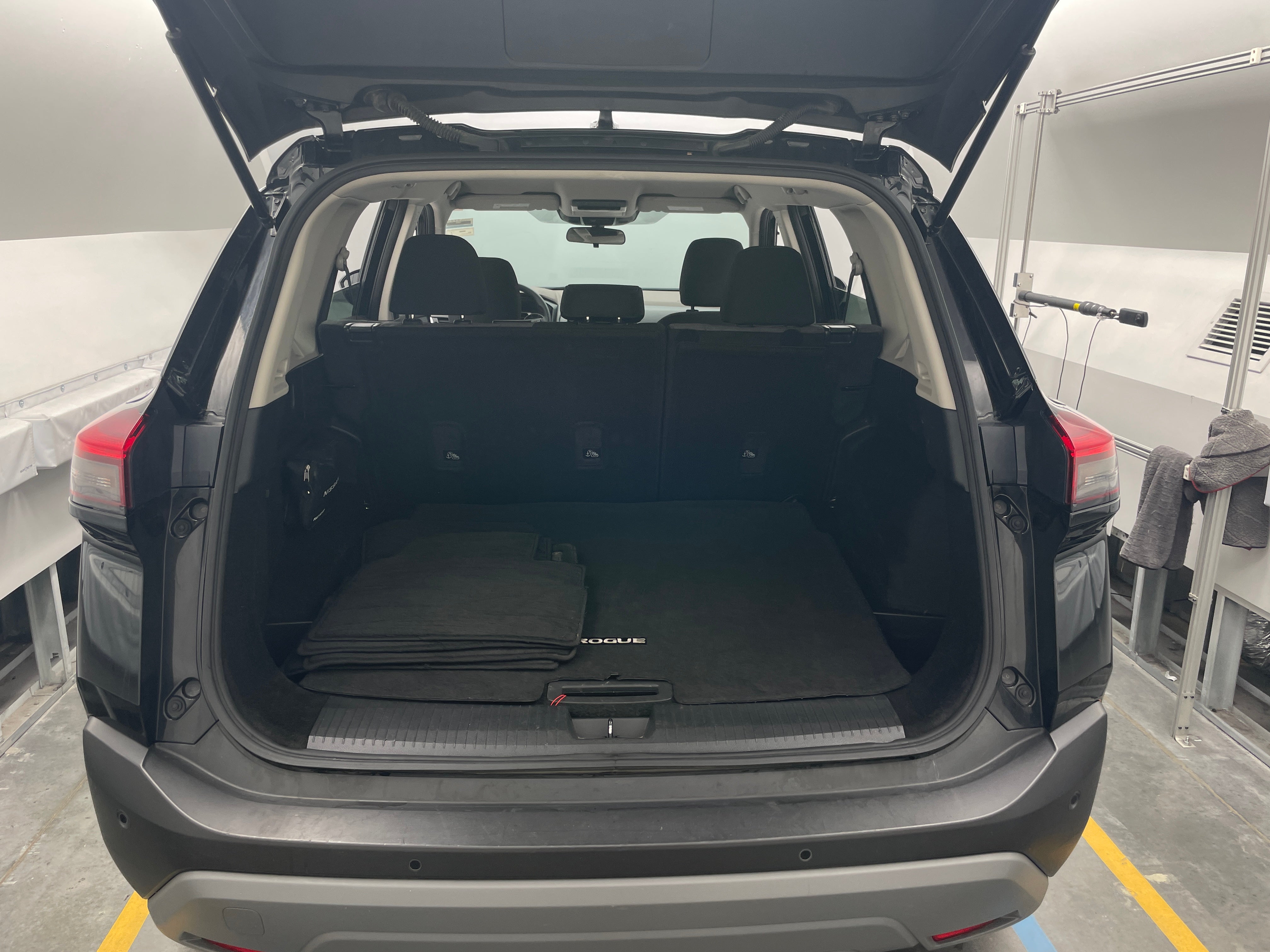 2023 Nissan Rogue SV 7
