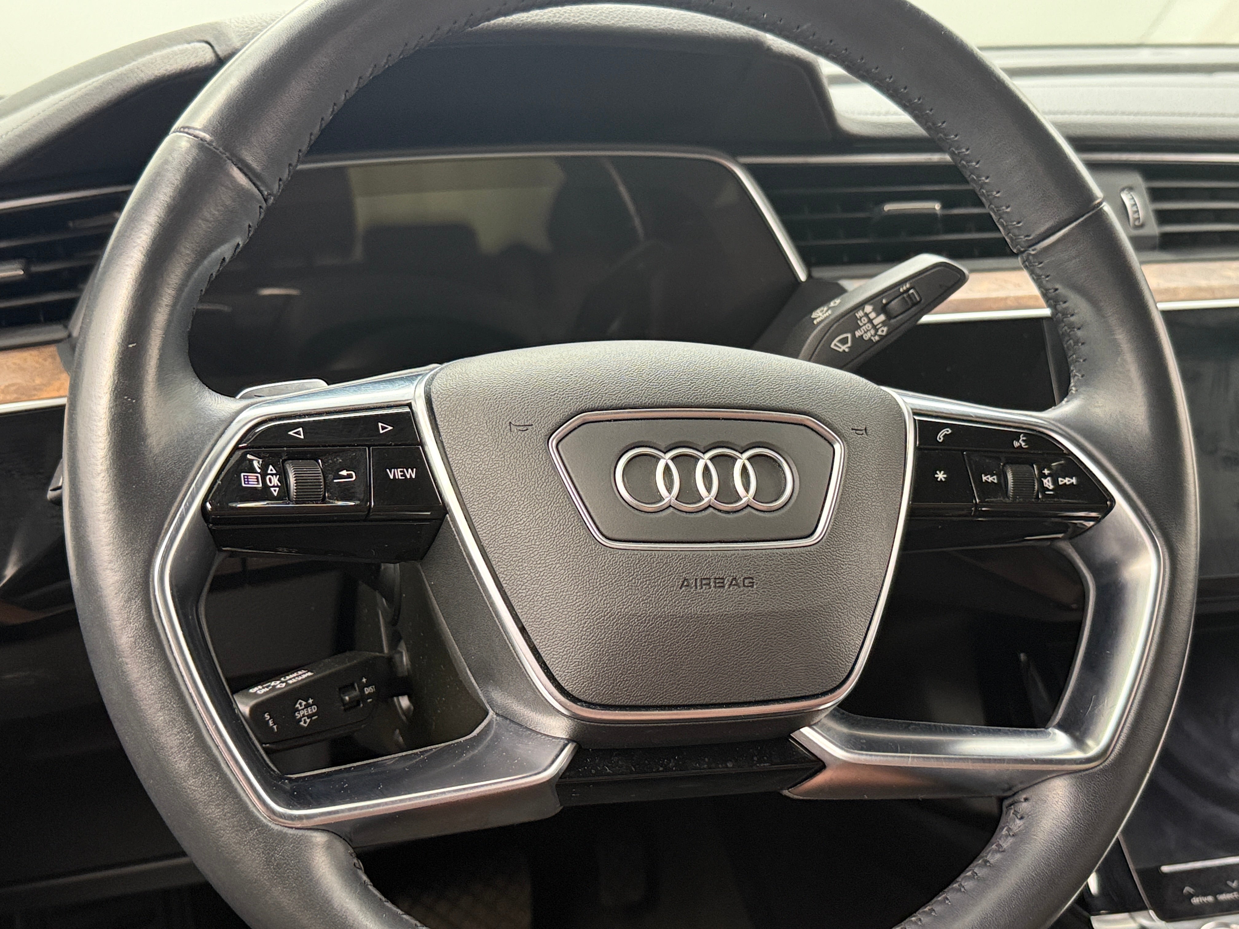 2021 Audi e-tron S Premium Plus 4
