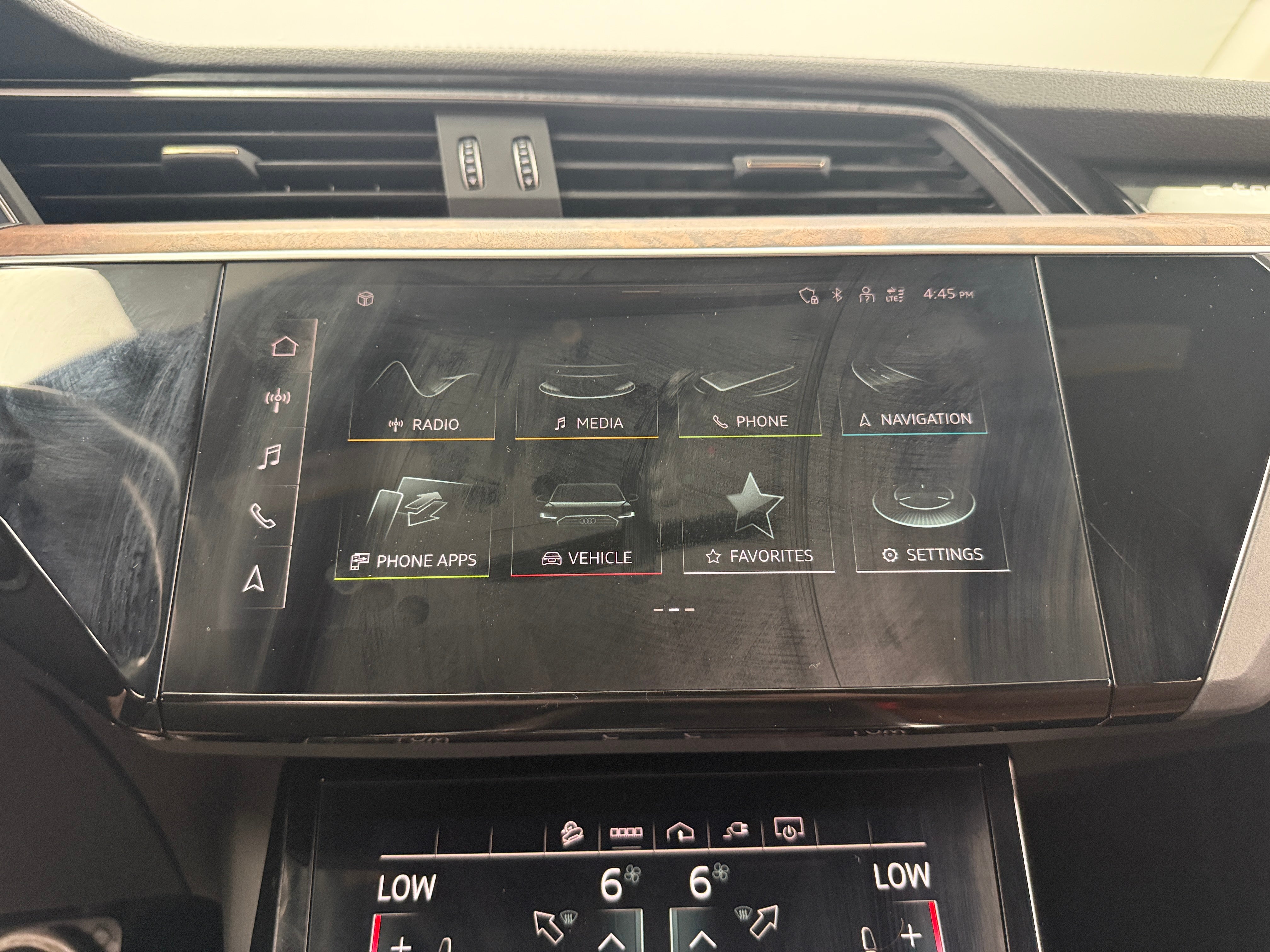 2021 Audi e-tron S Premium Plus 3