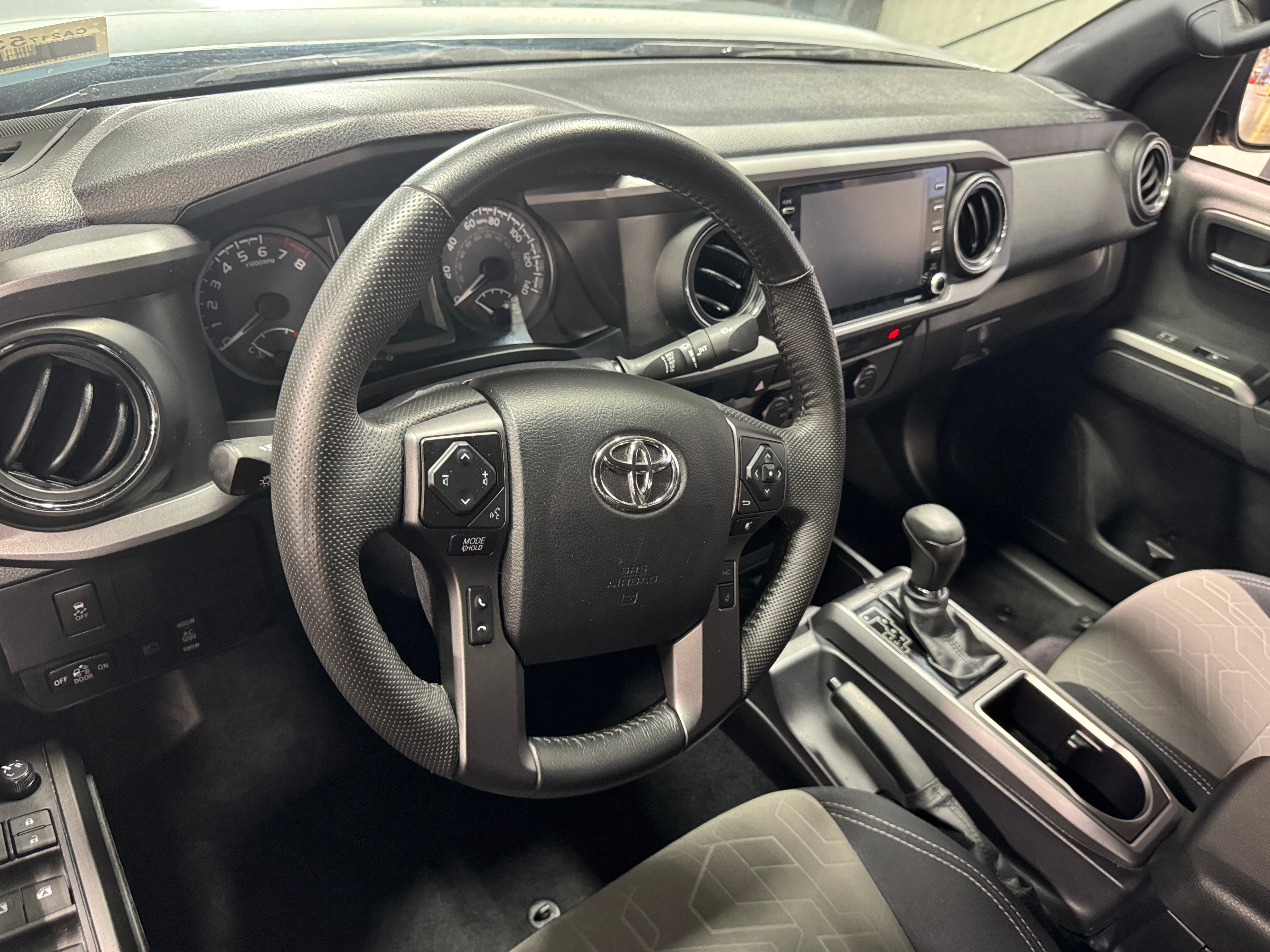 2022 Toyota Tacoma TRD Sport 3