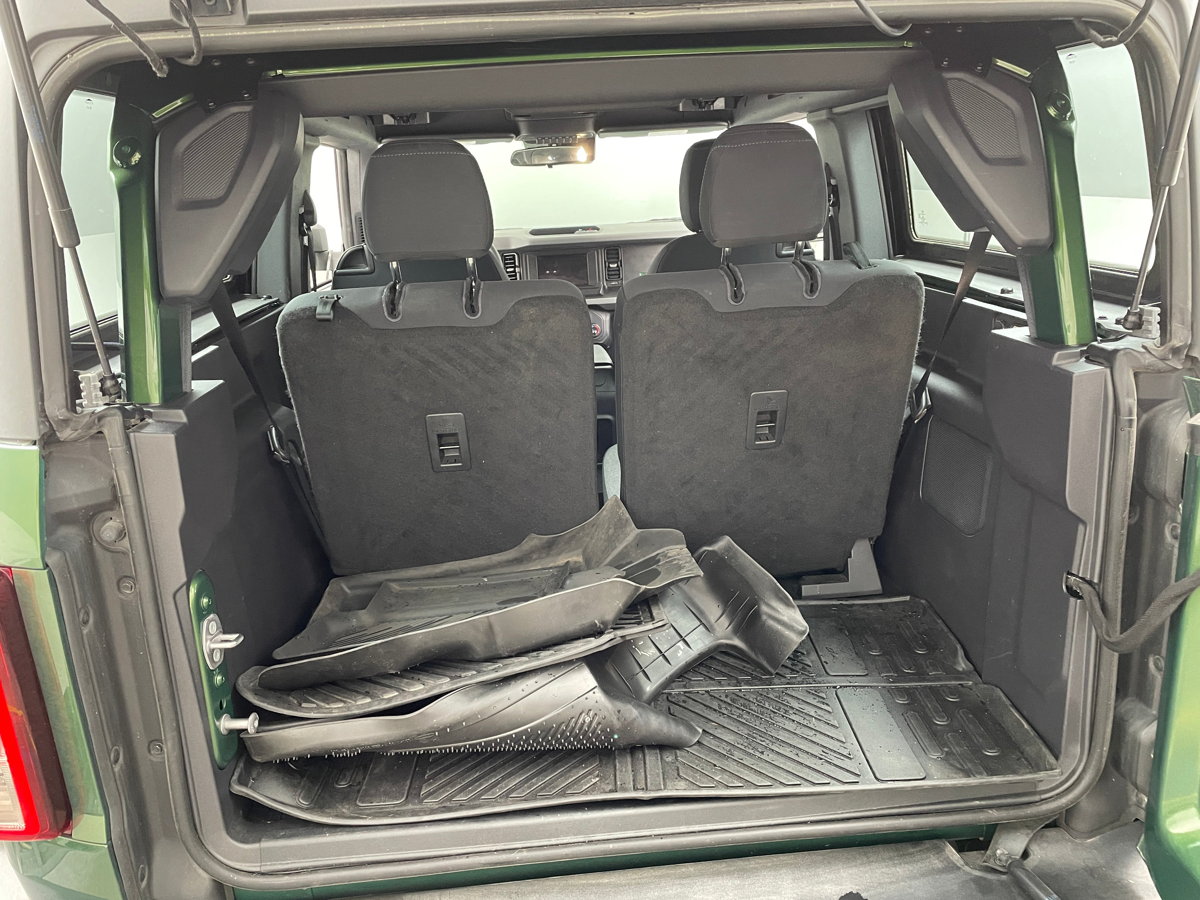 2023 Ford Bronco Base 6