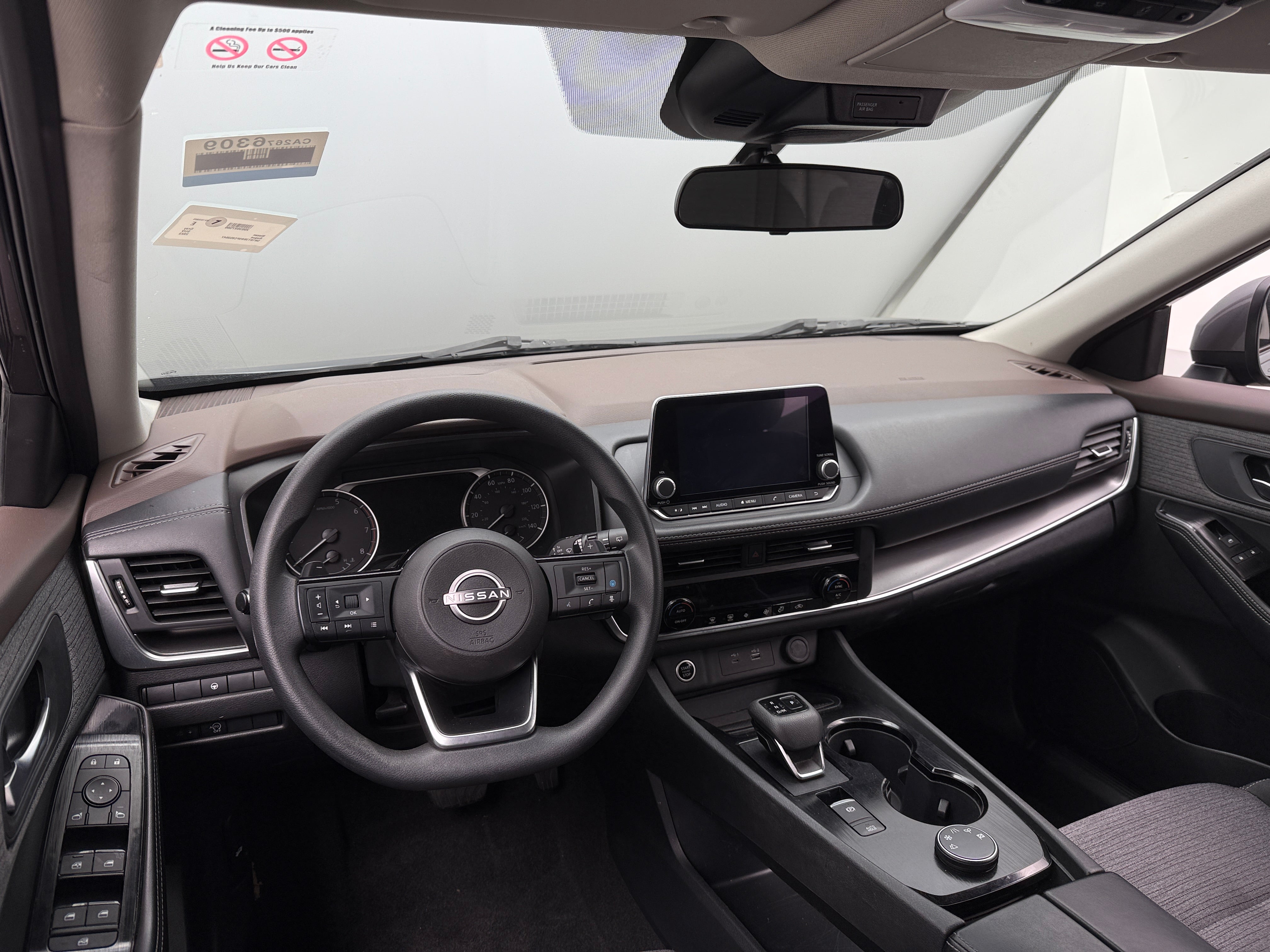 2023 Nissan Rogue SV 3