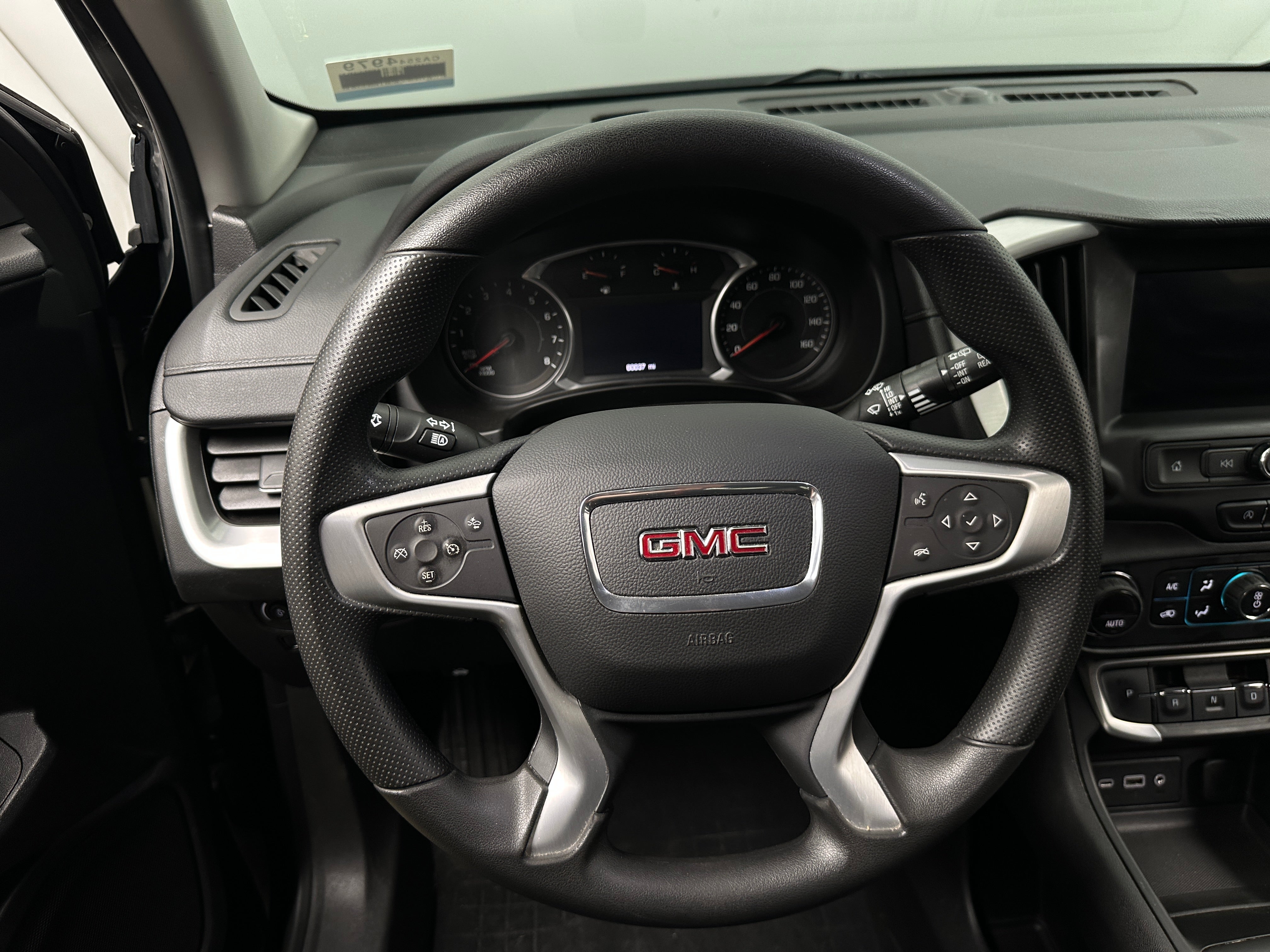 2022 GMC Terrain SLE 5