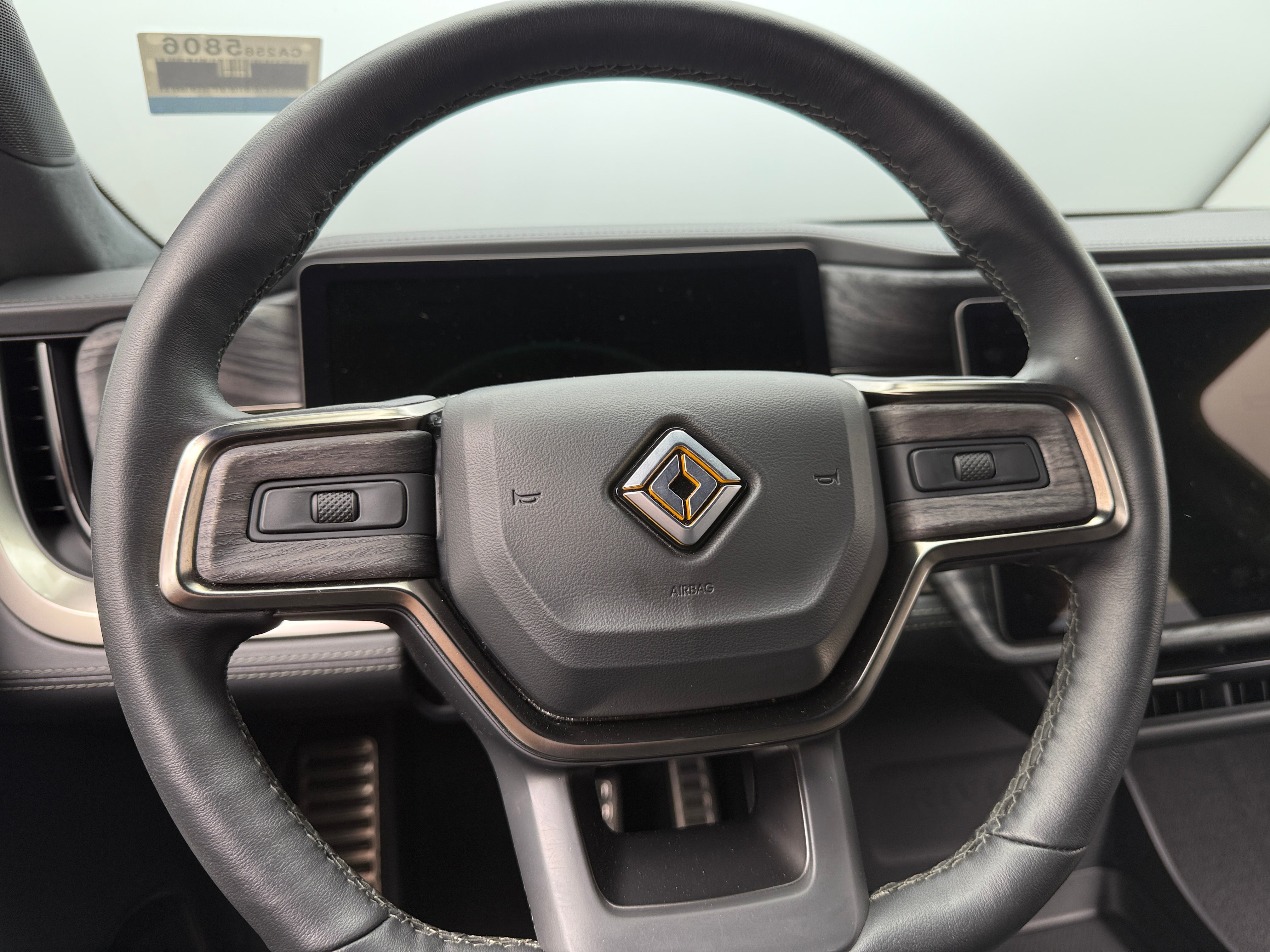 2022 Rivian R1S Launch Edition 4