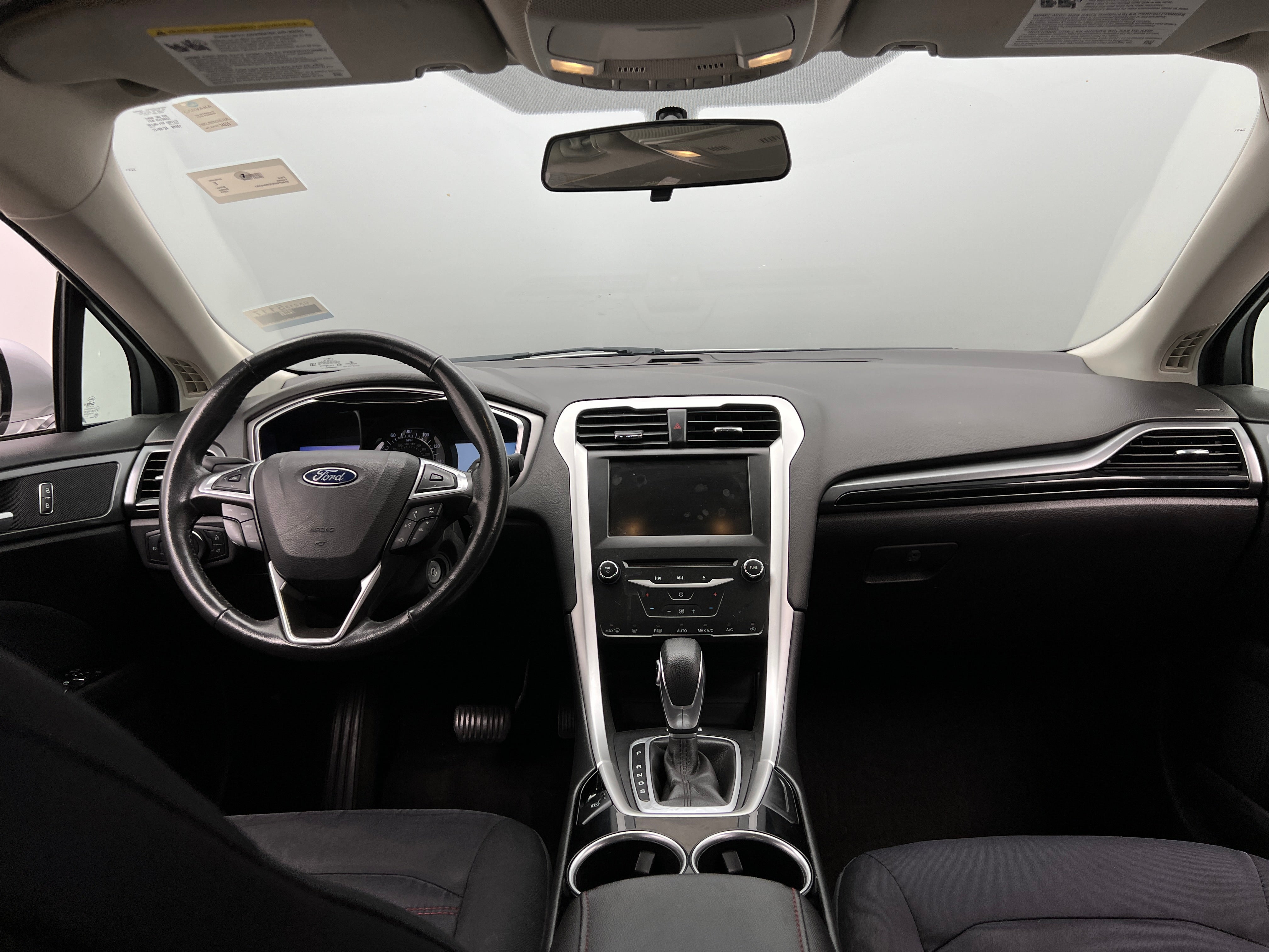 2013 Ford Fusion SE 3