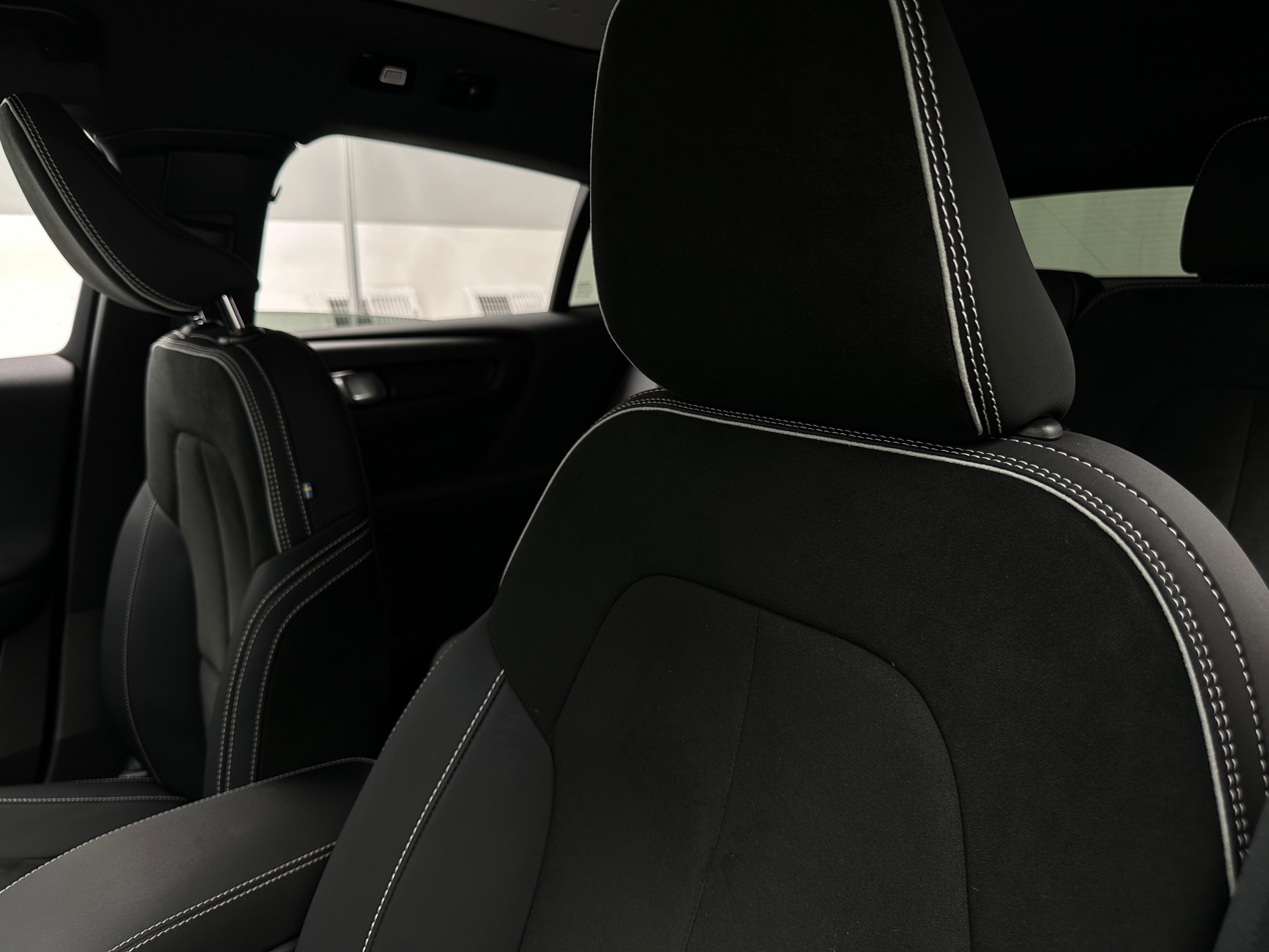 2023 Volvo C40 Ultimate 2