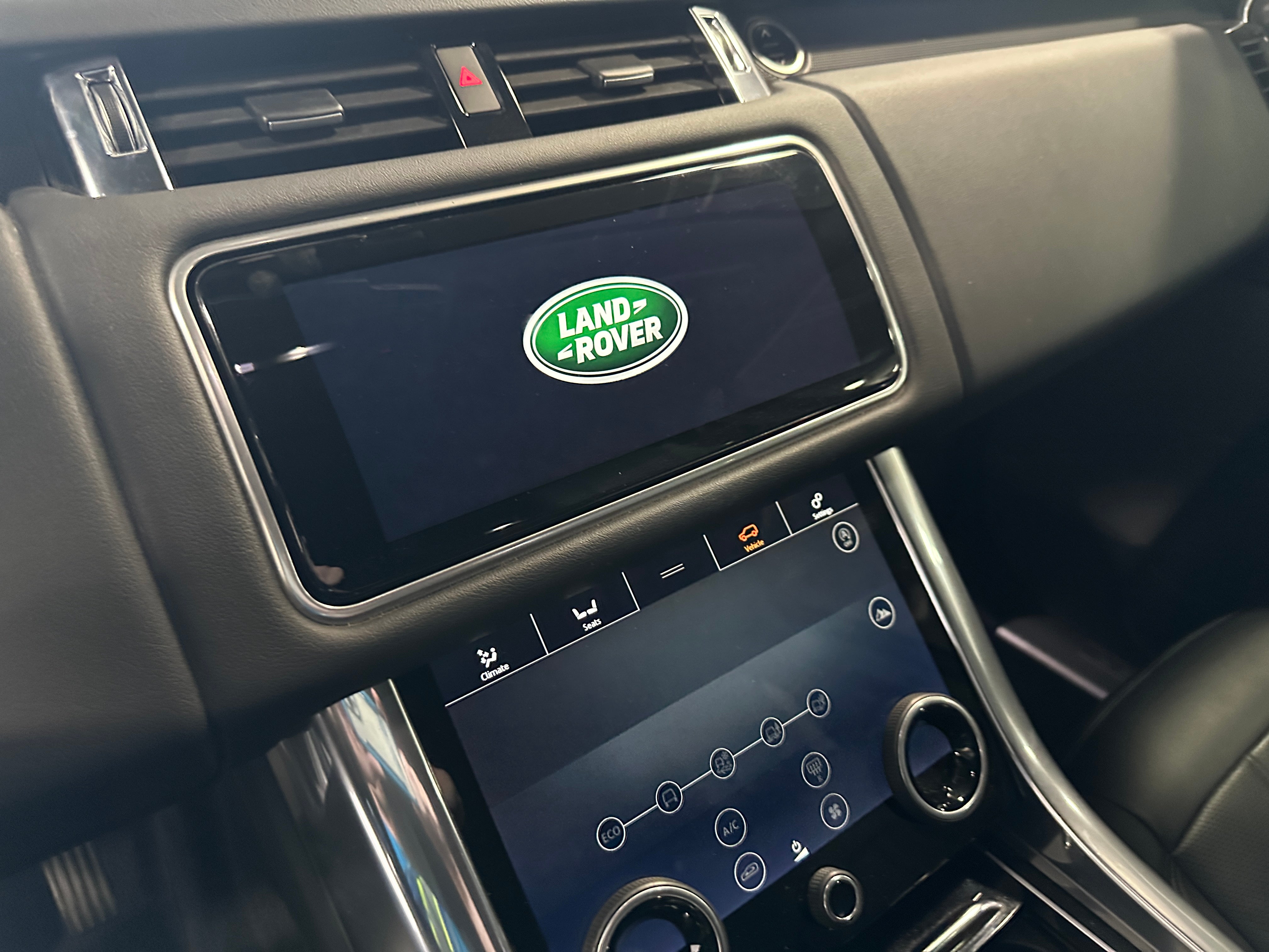 2020 Land Rover Range Rover Sport HSE 3