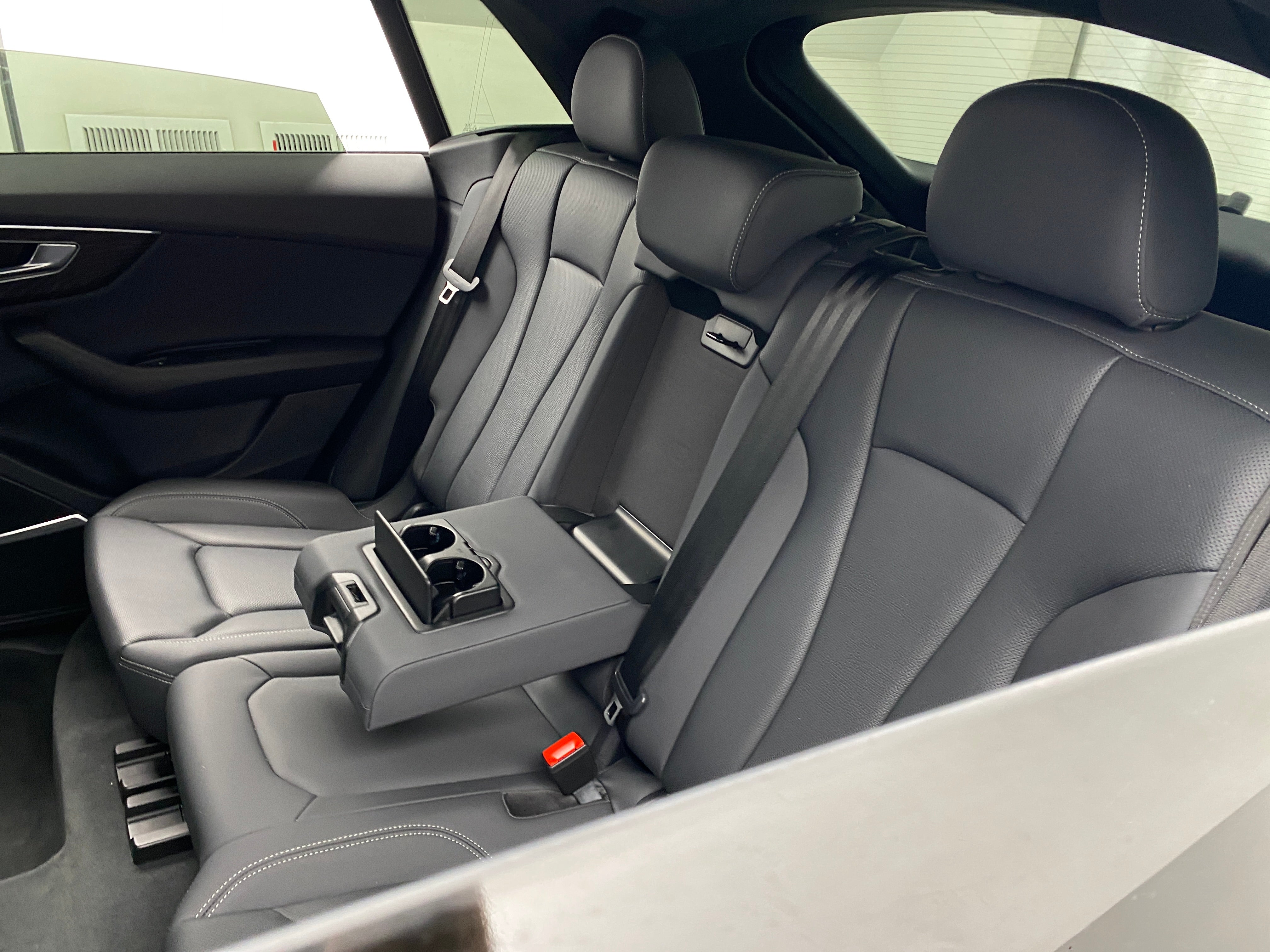2021 Audi Q8 Premium Plus 5