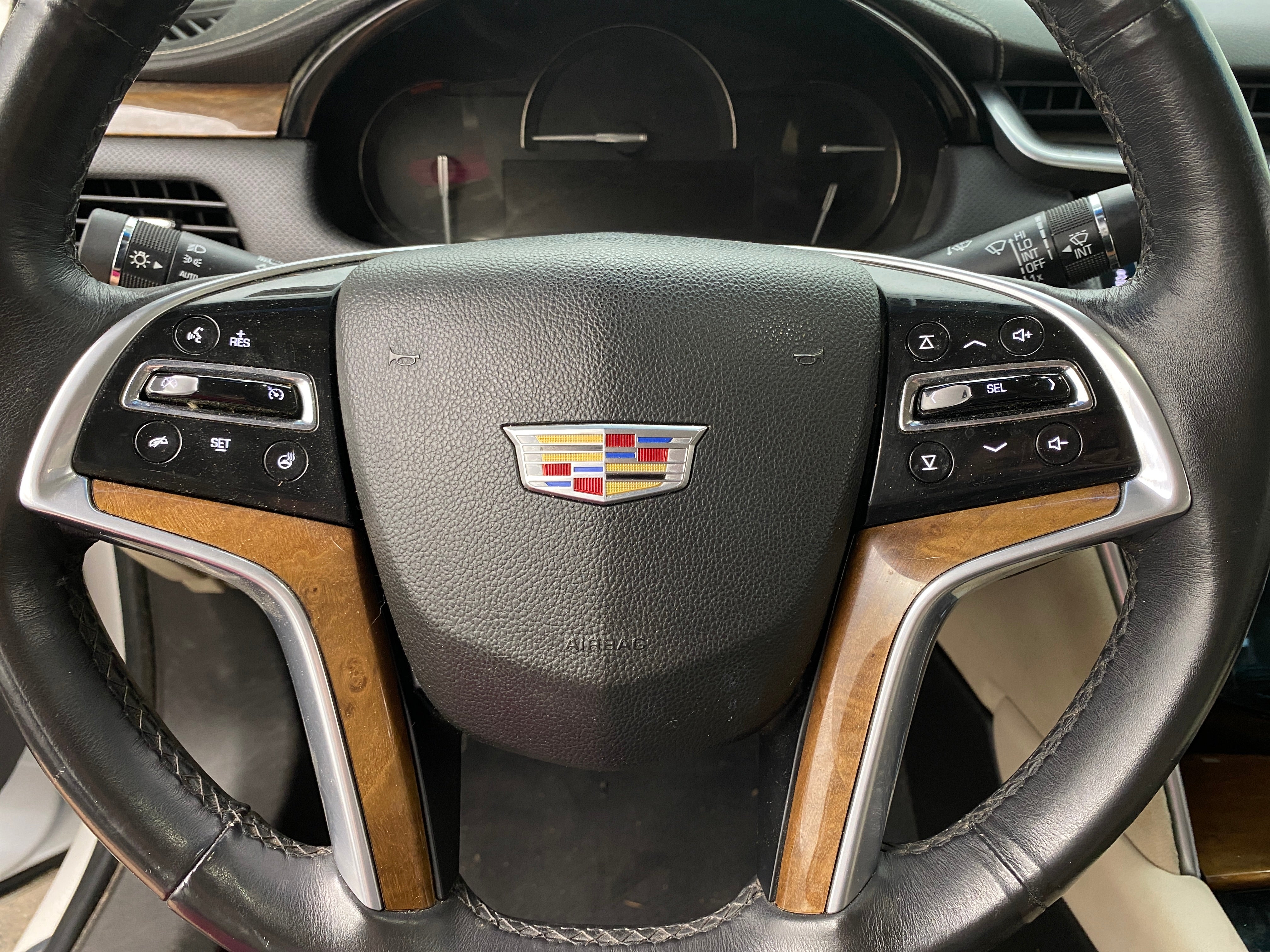 2018 Cadillac XTS Luxury 4