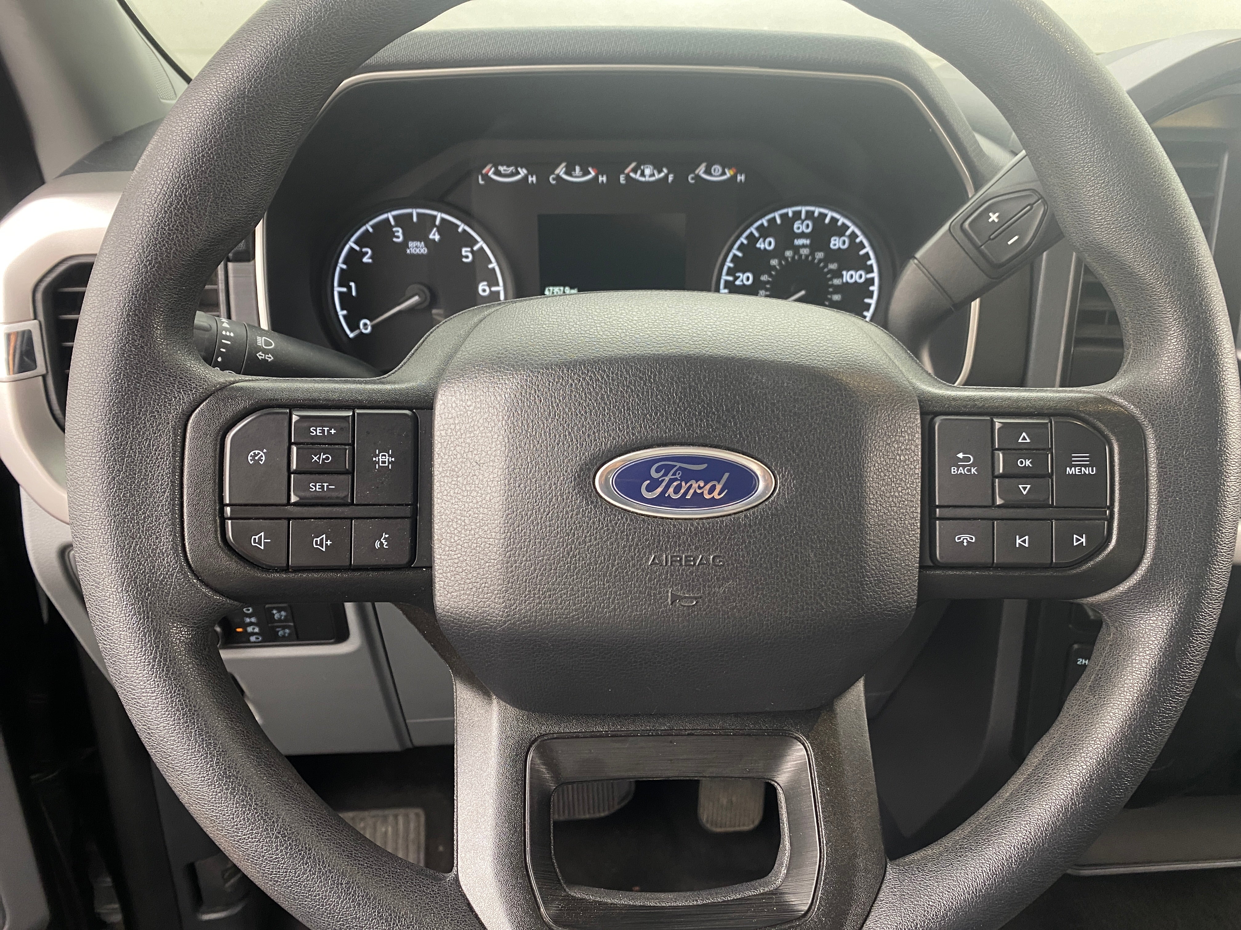 2022 Ford Econoline E-150 5