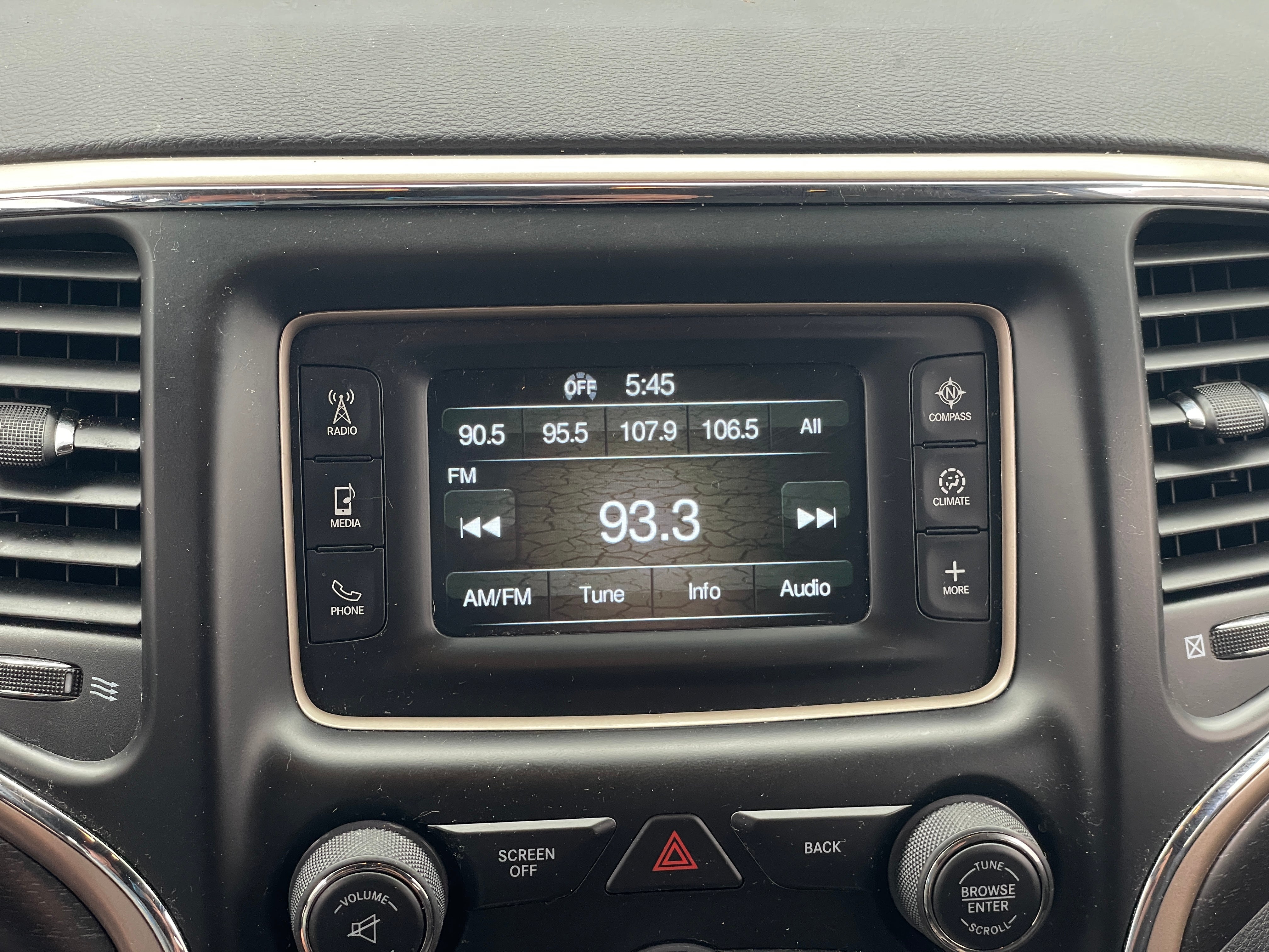 2017 Jeep Grand Cherokee Laredo 4