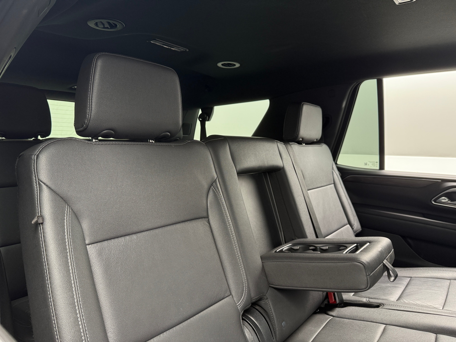 Thumbnail: 2023 Chevrolet Tahoe - 5