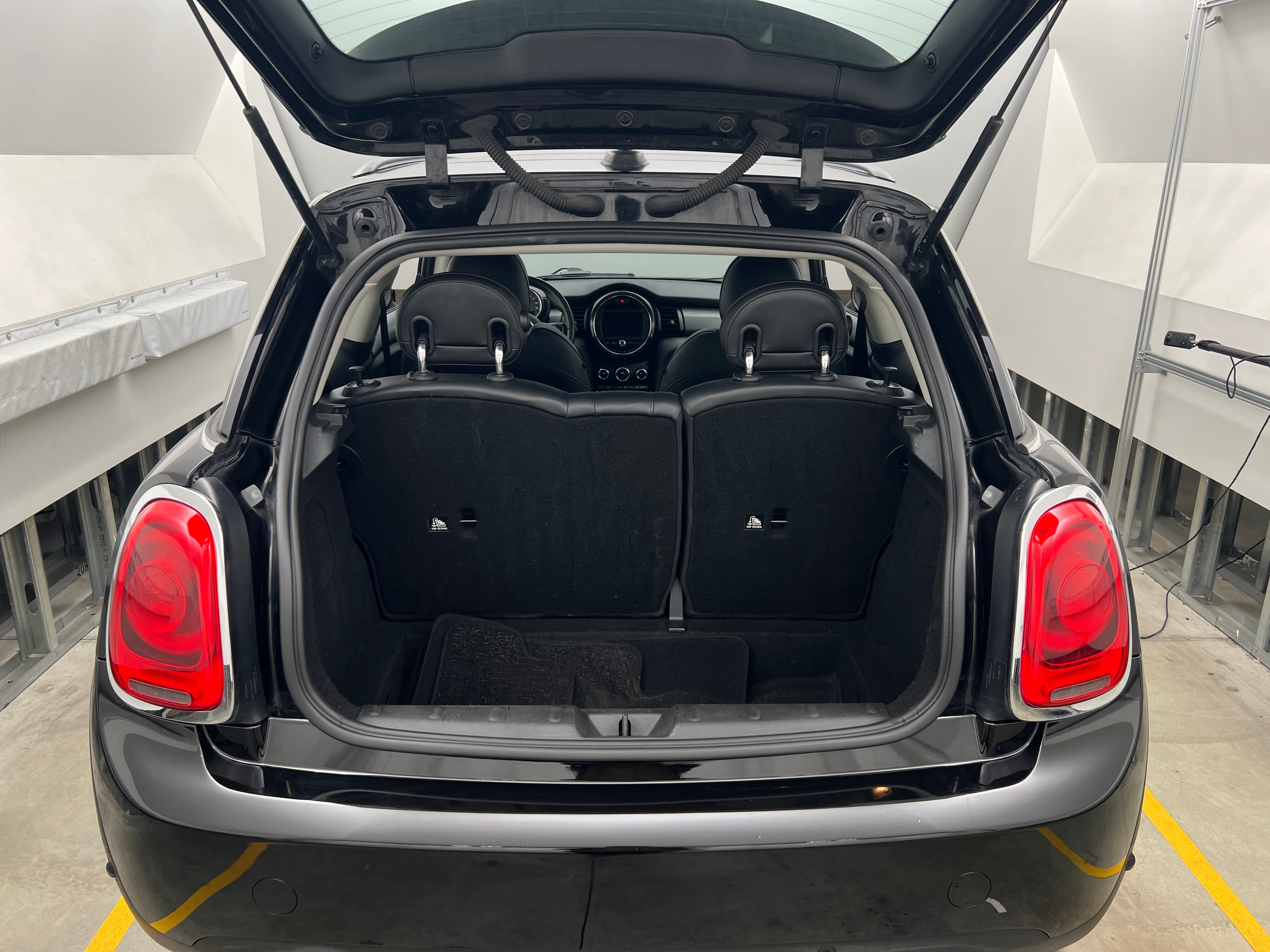 2015 MINI Cooper Hardtop 2 Door 6