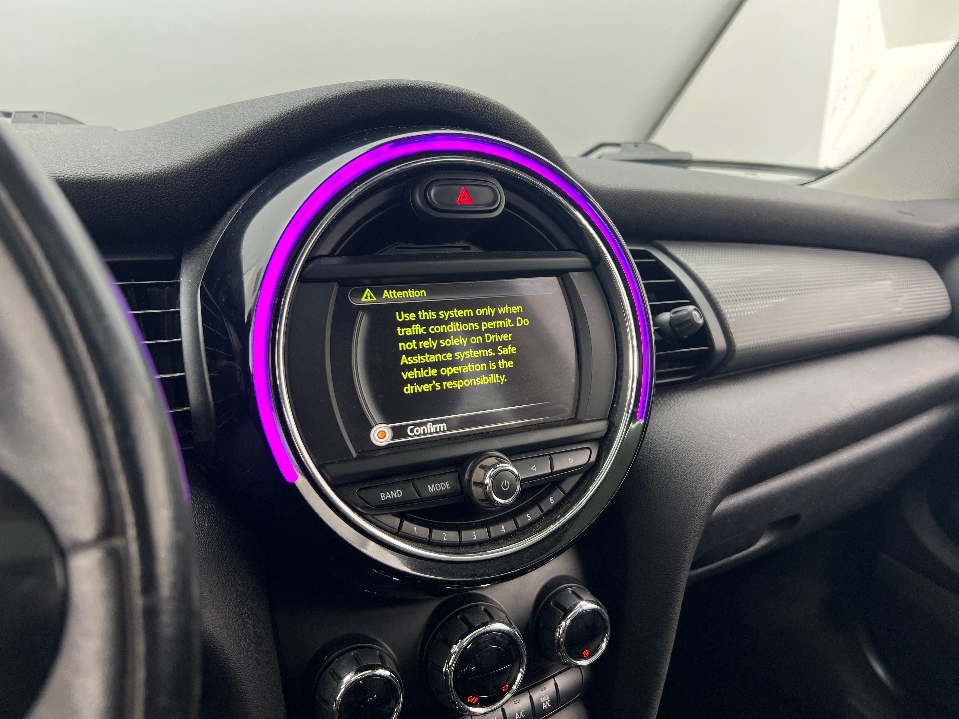 2015 MINI Cooper Hardtop 2 Door 3