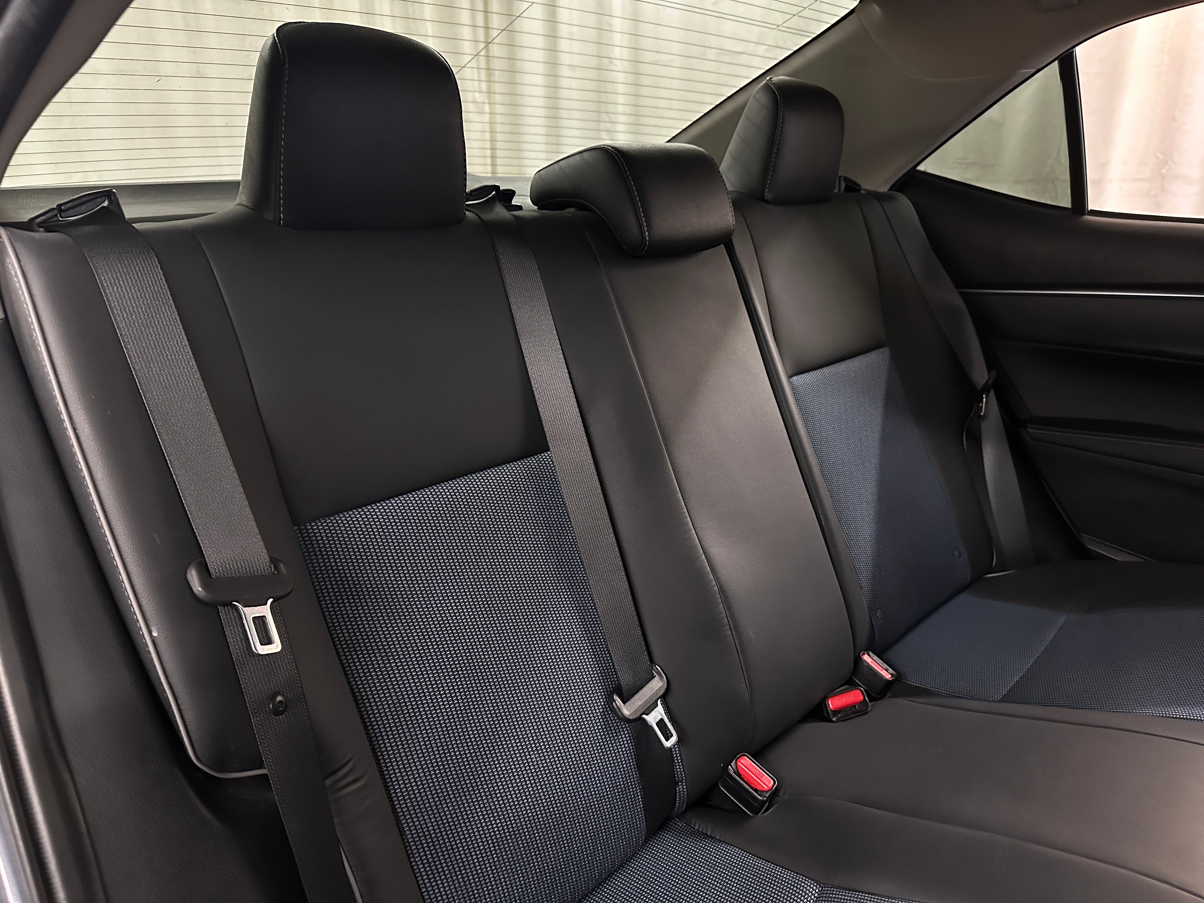 2014 Toyota Corolla S 6