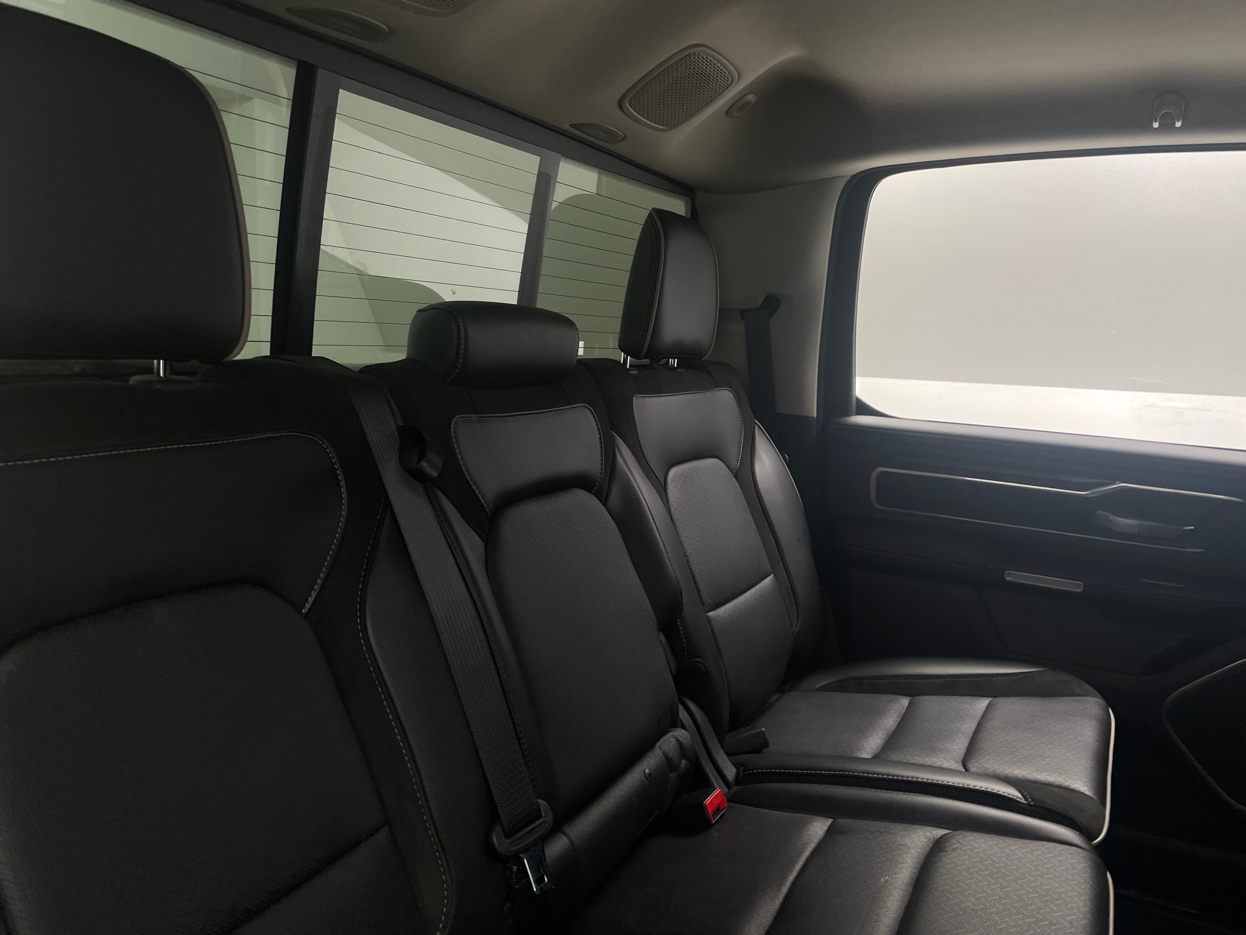 2022 RAM 1500 Laramie 5