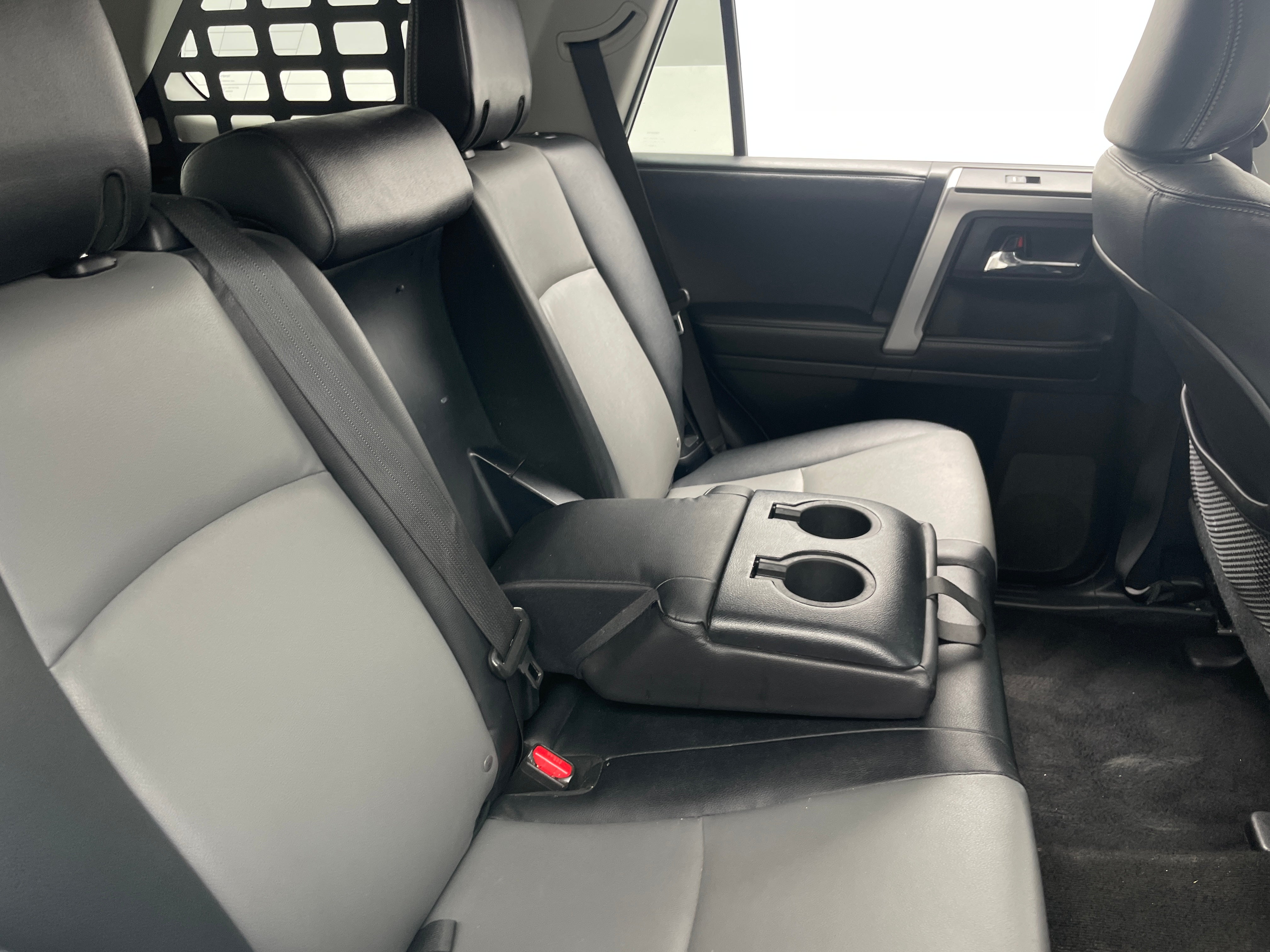2016 Toyota 4Runner SR5 6