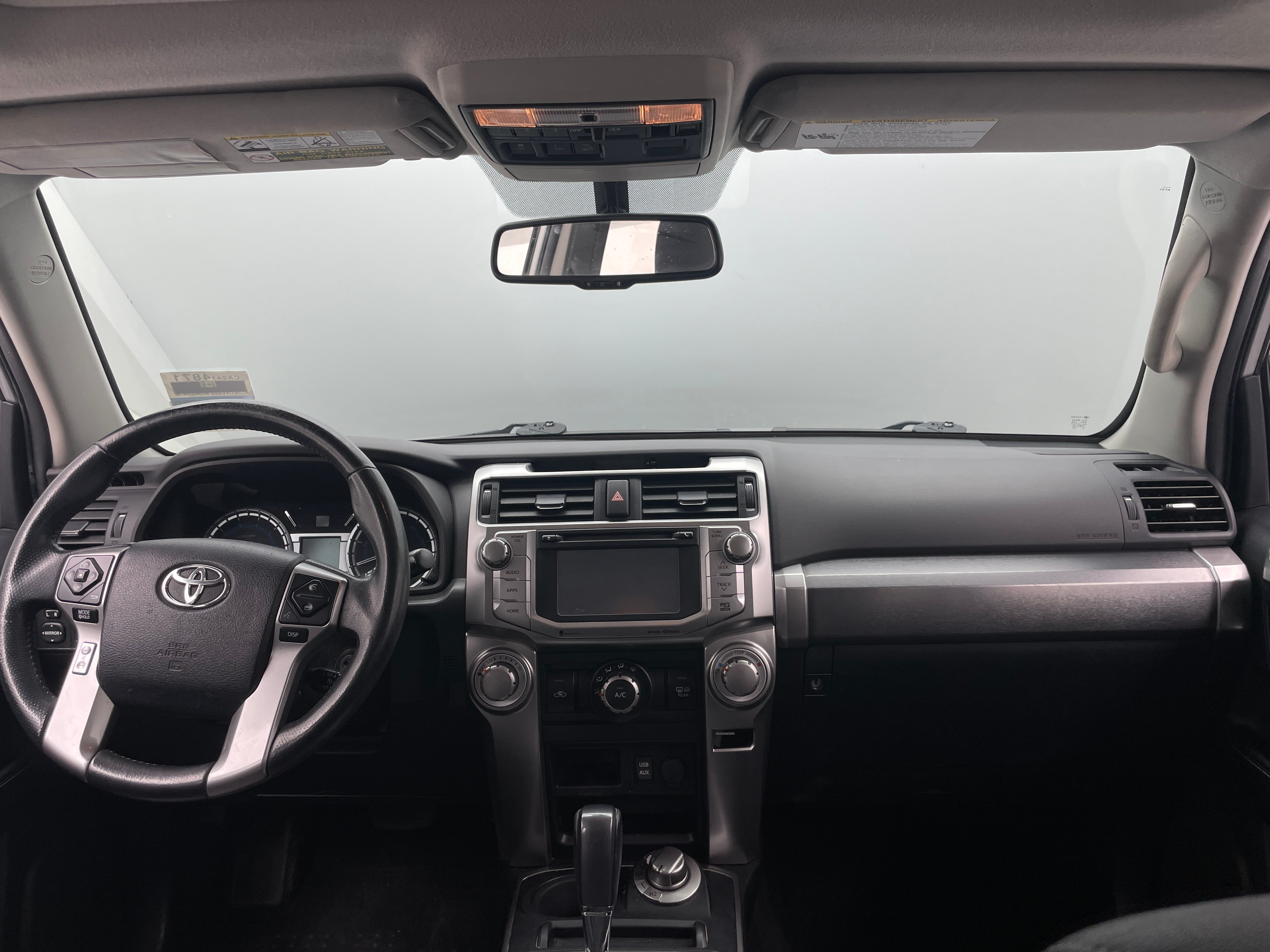 2016 Toyota 4Runner SR5 3