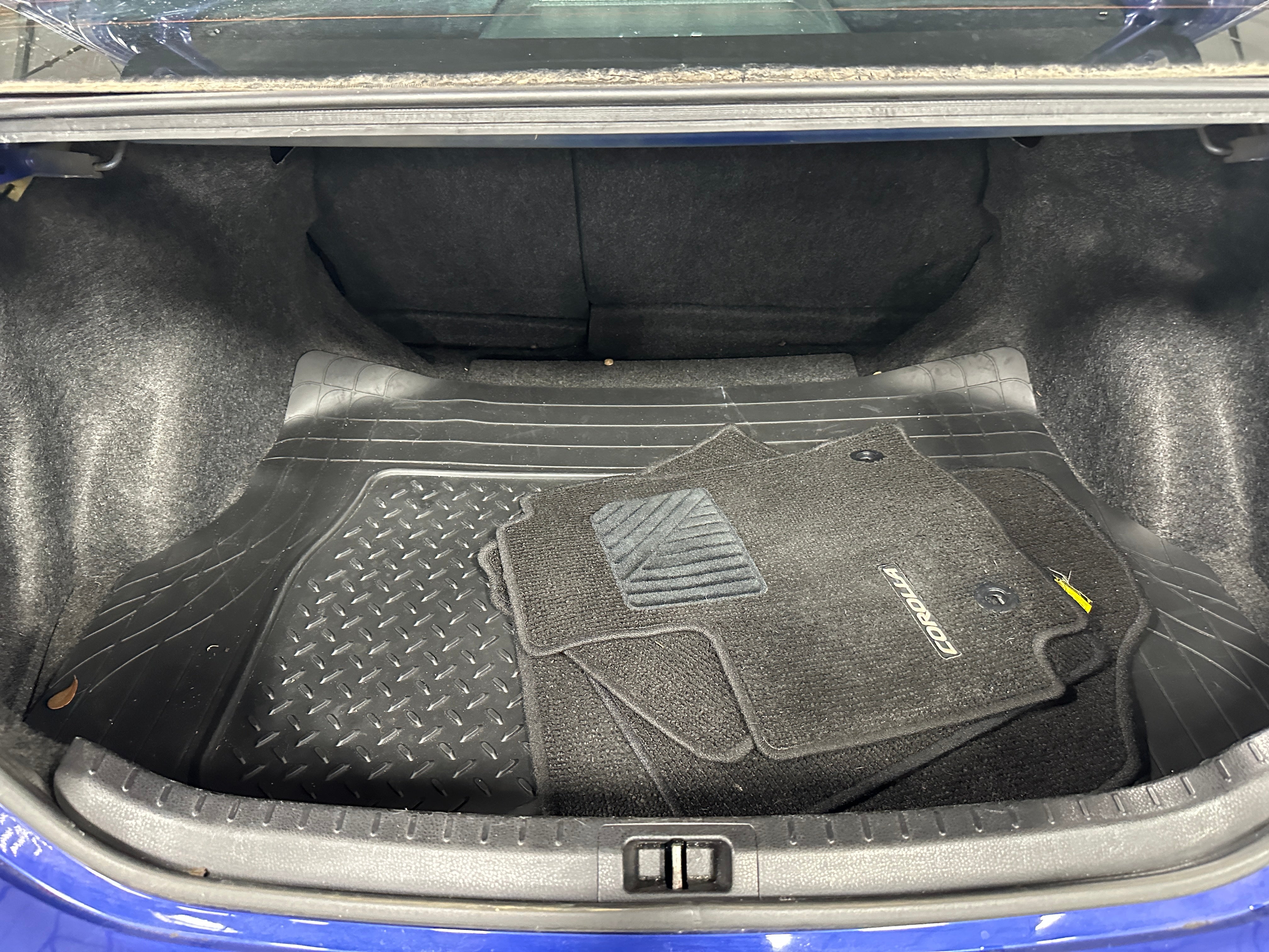 2018 Toyota Corolla SE 7