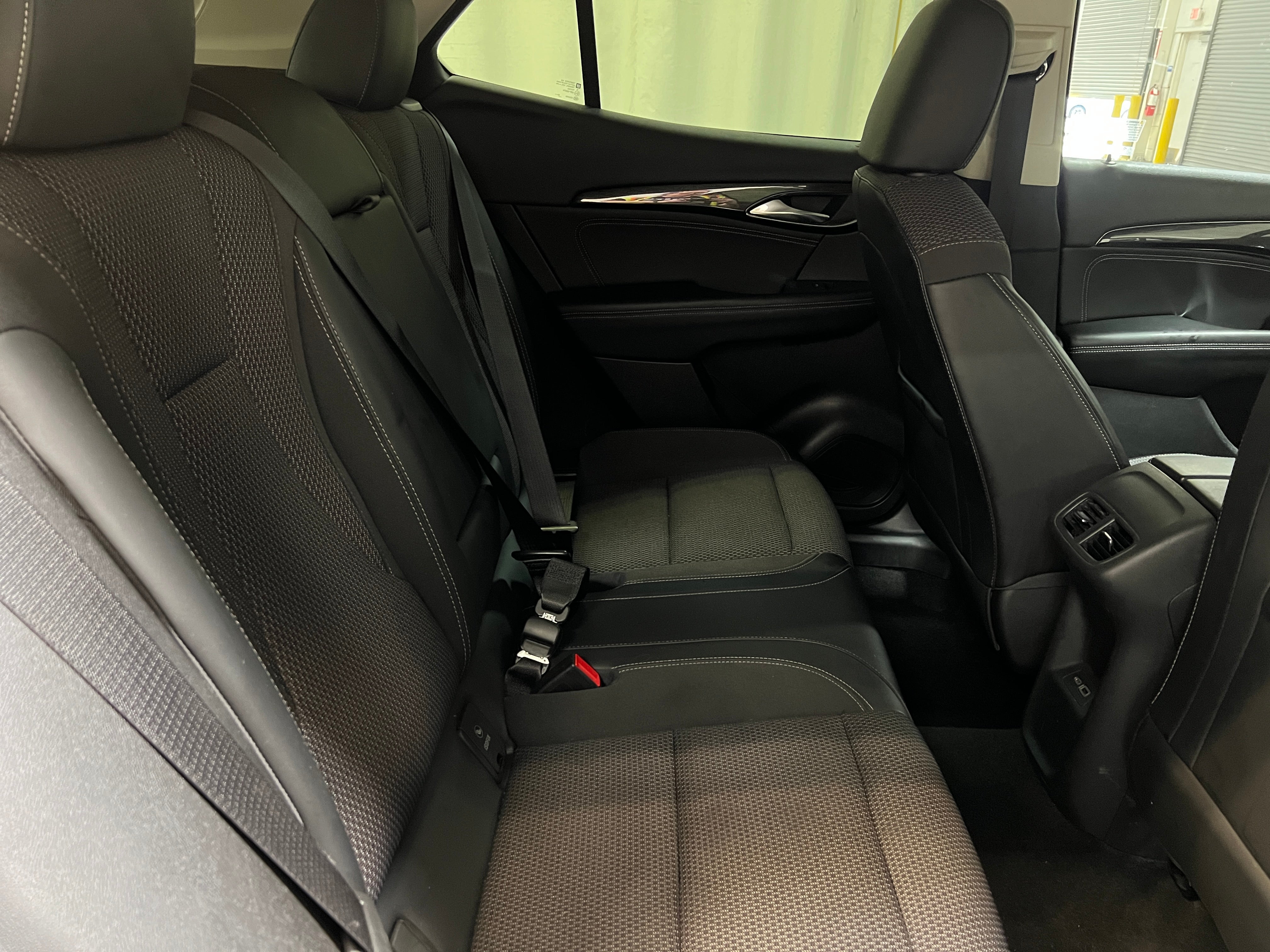 2023 Buick Envision Preferred 5