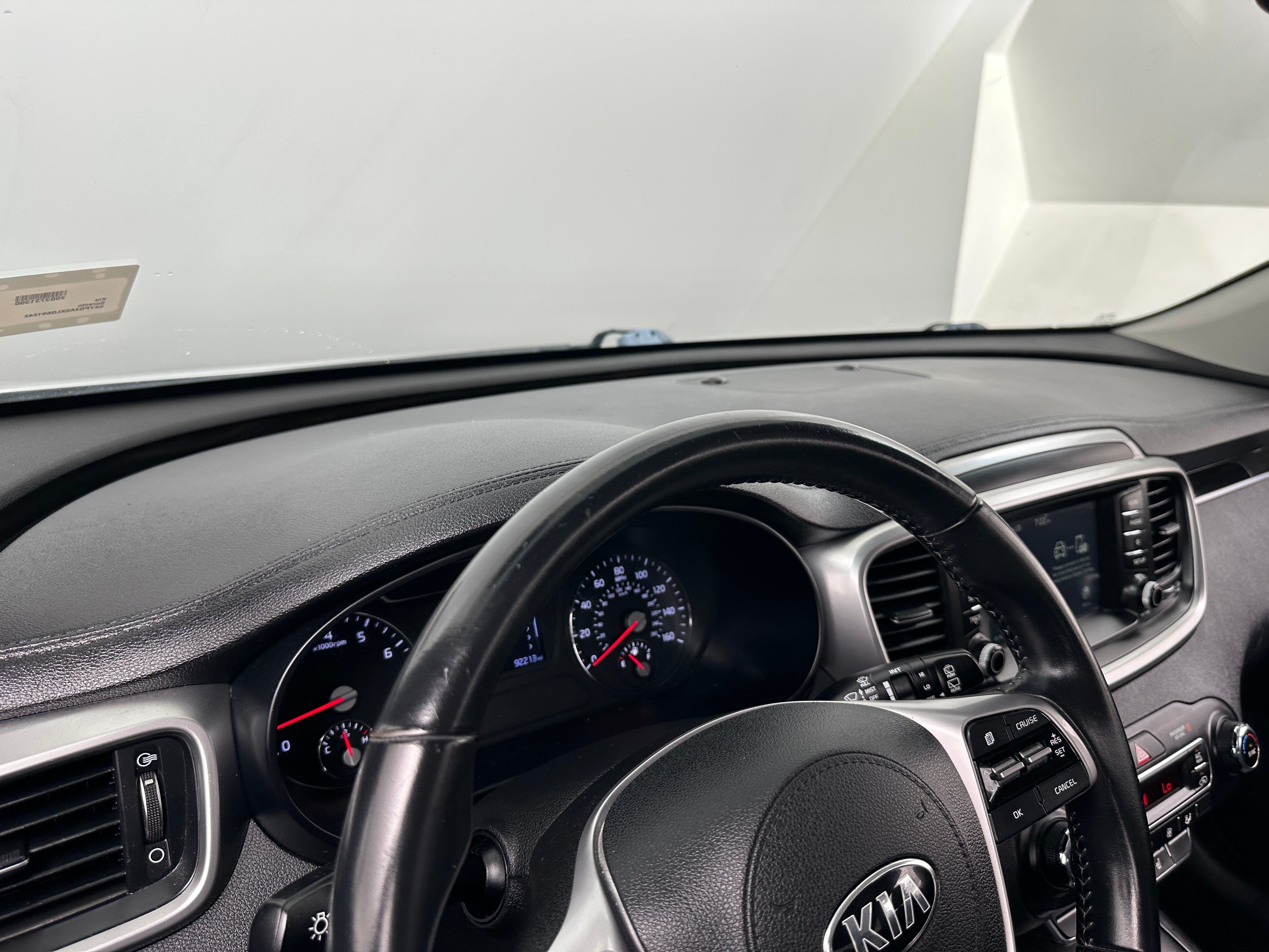 2020 Kia Sorento S 3