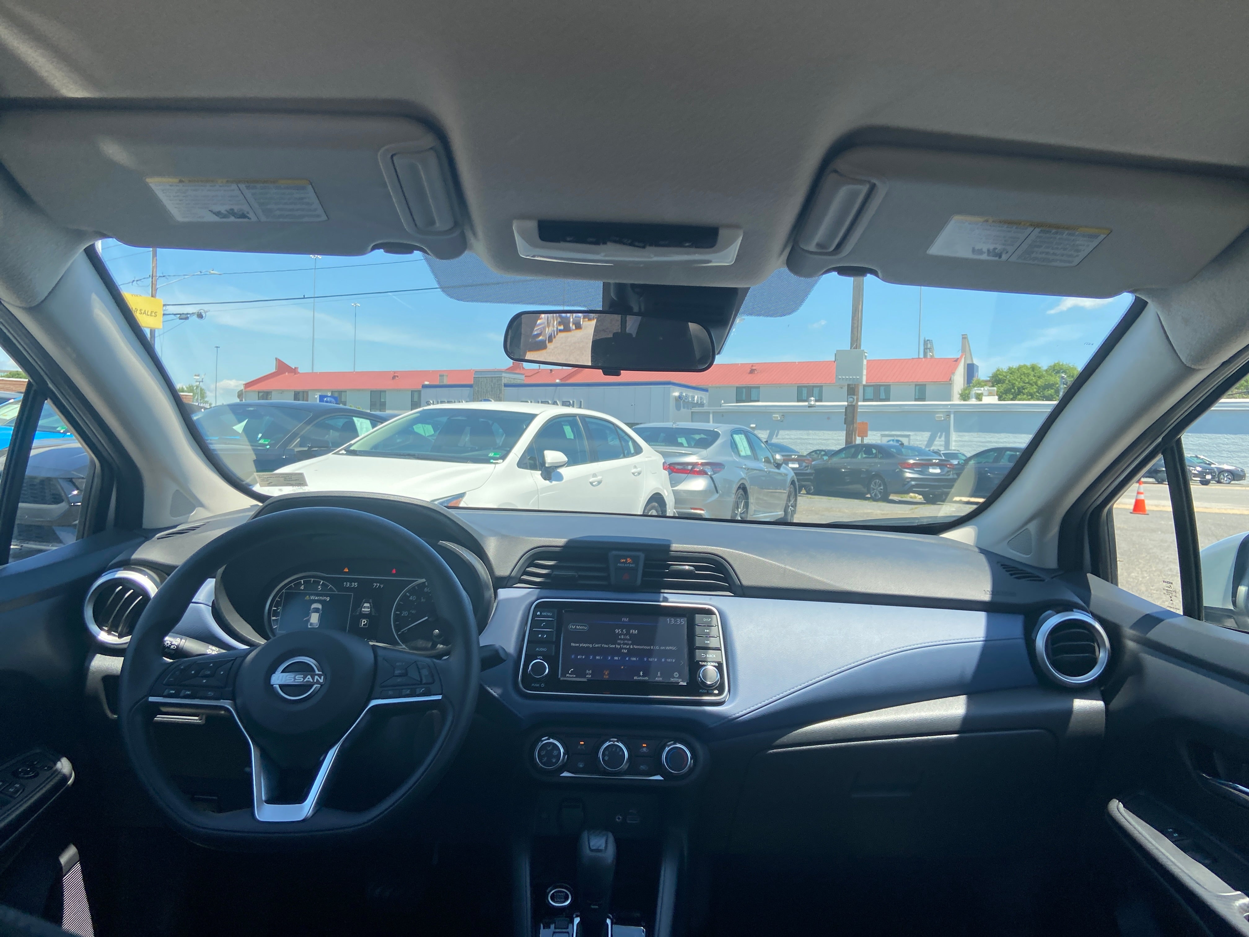 2023 Nissan Versa SV 3