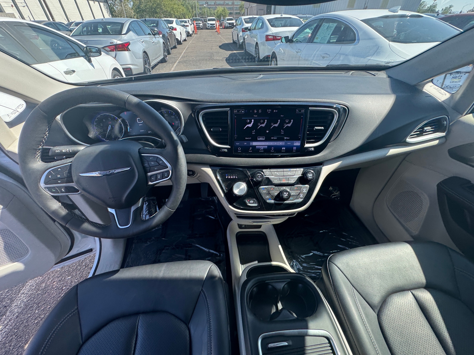 Thumbnail: 2024 Chrysler Pacifica - 2