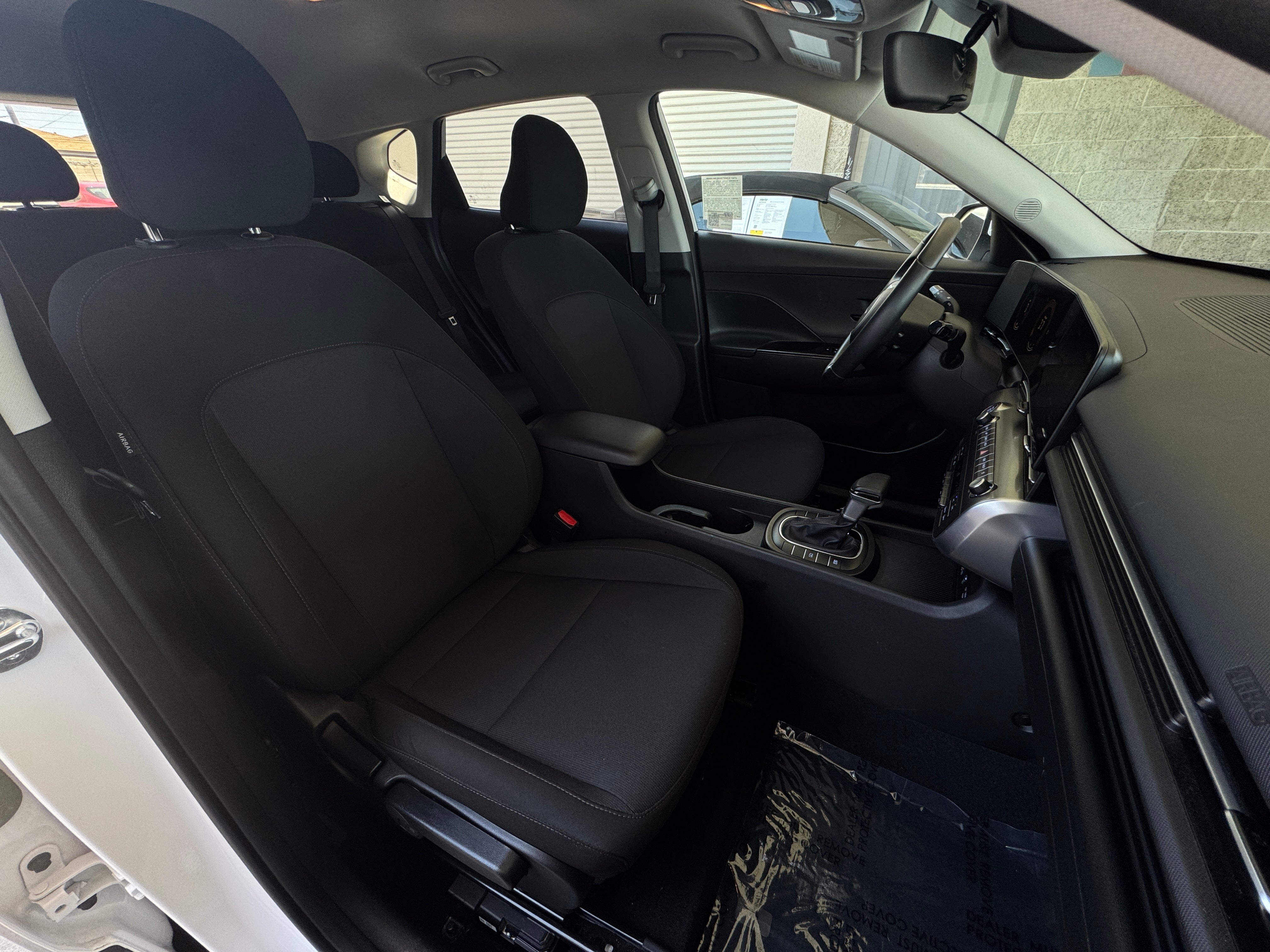 2024 Hyundai Kona SEL 2