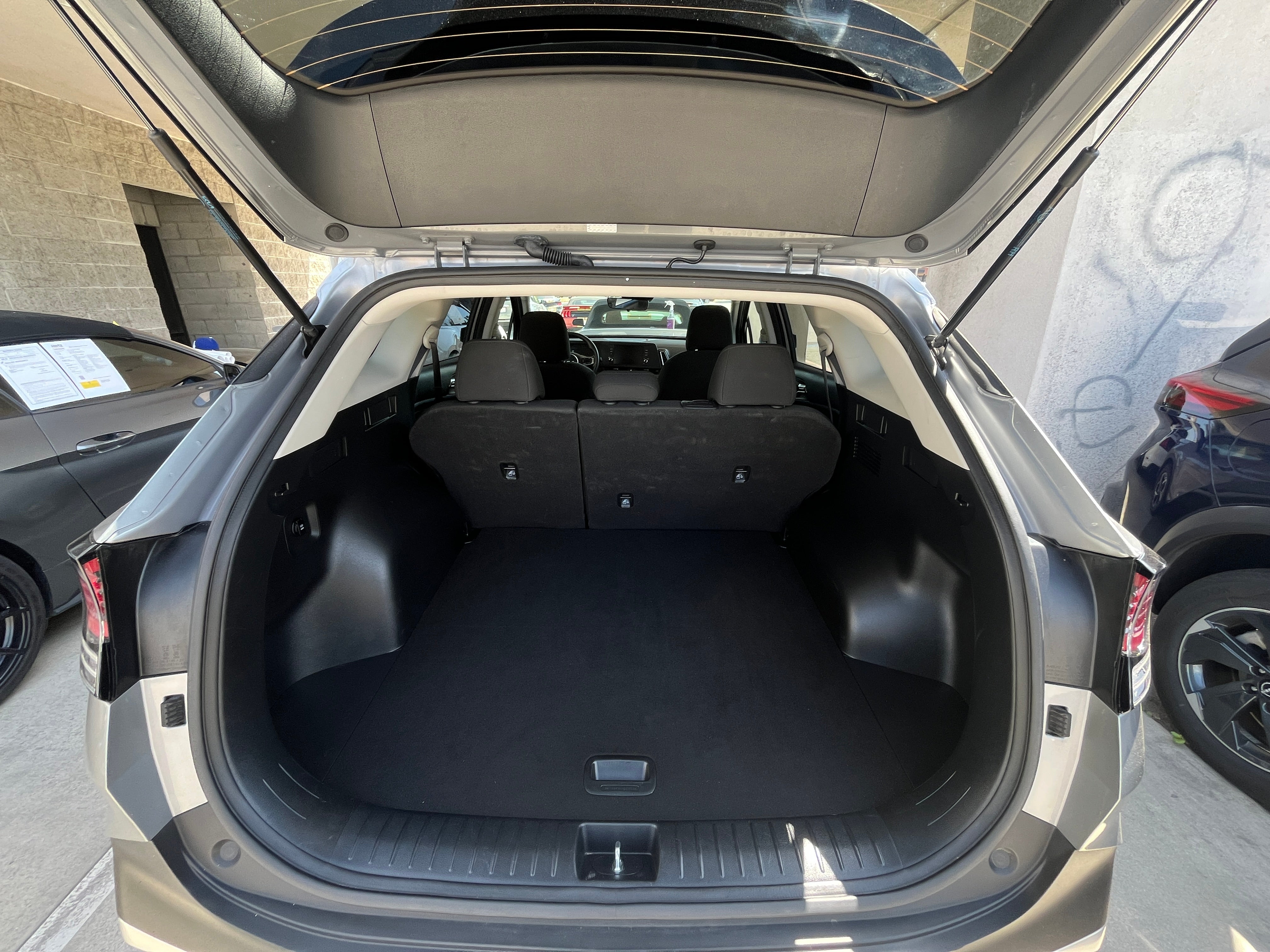 2024 Kia Sportage LX 6