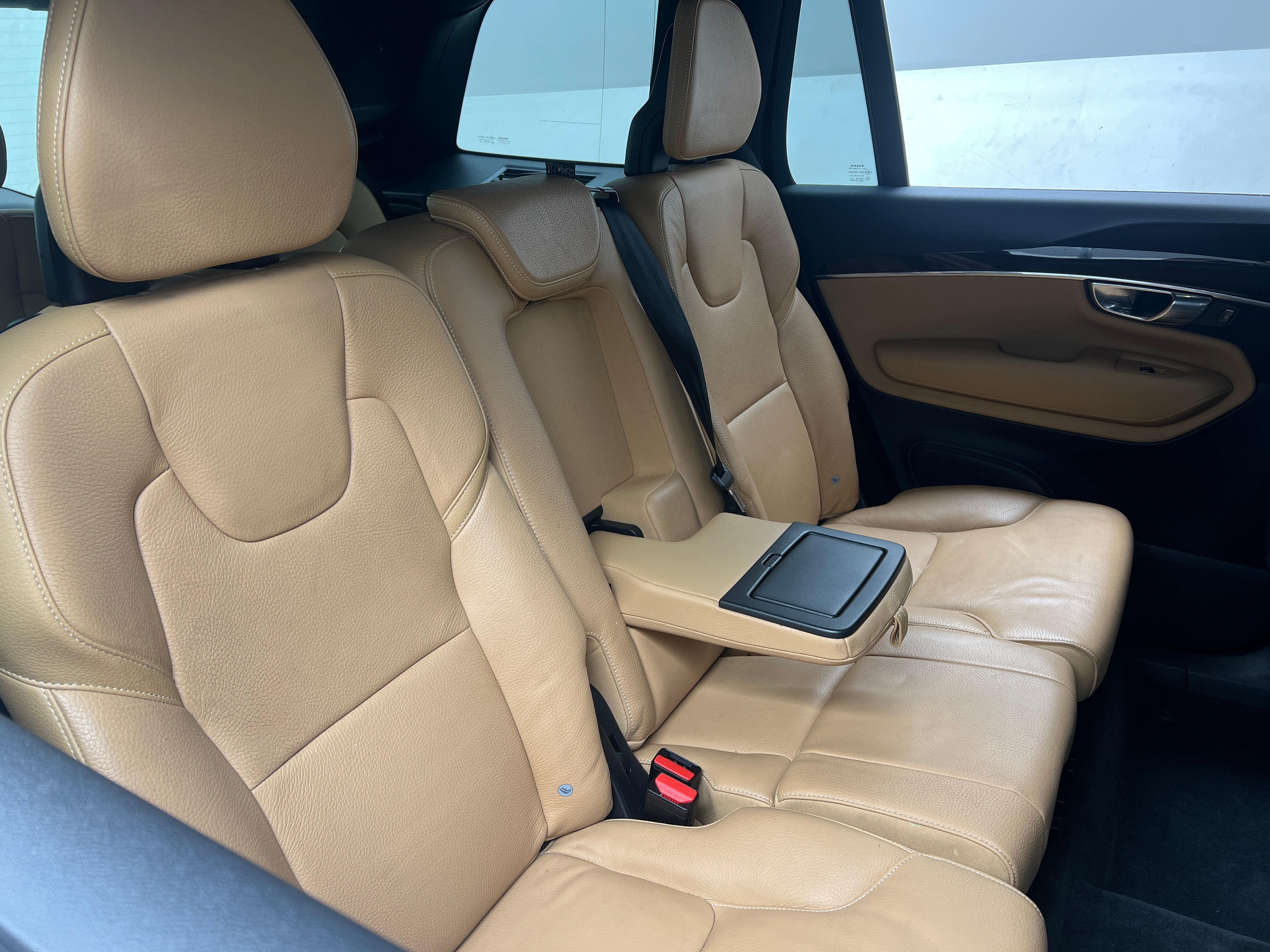 2018 Volvo XC90 T6 Momentum 5