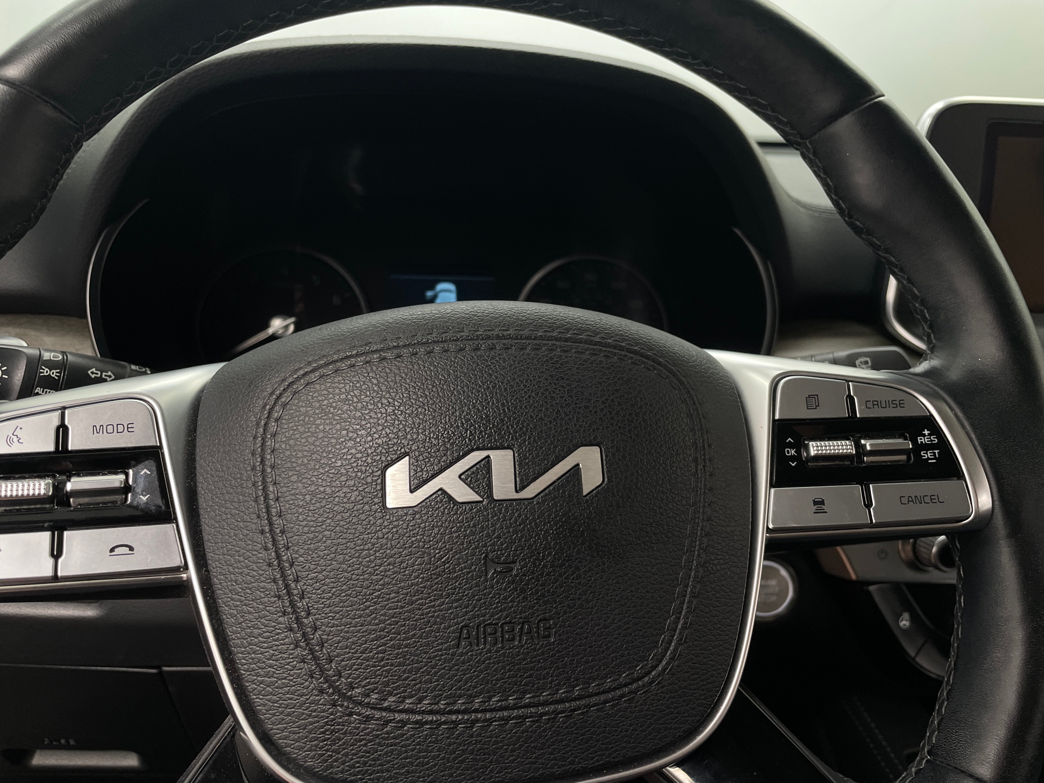 2022 Kia Telluride EX 5