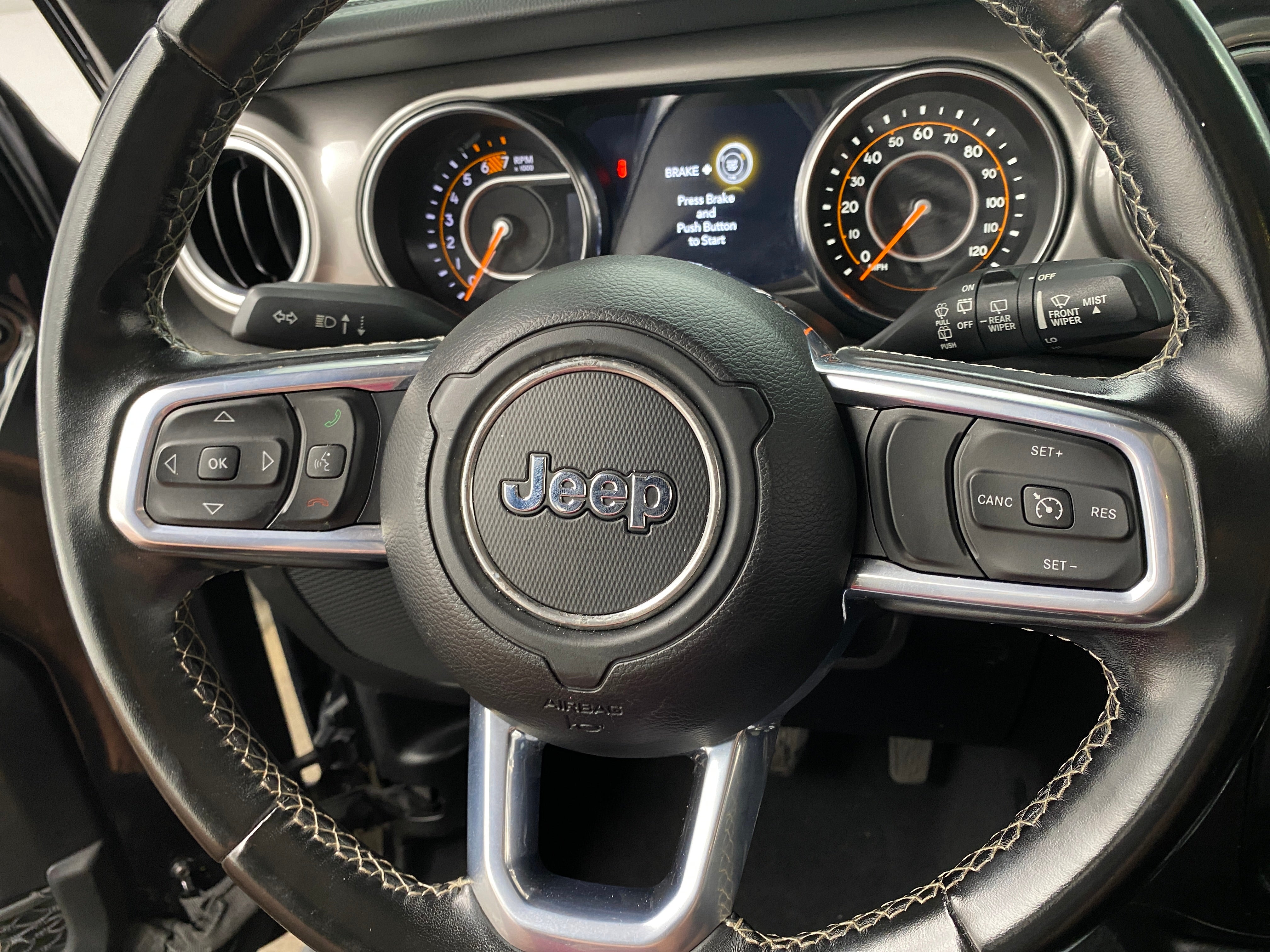 2020 Jeep Wrangler Unlimited Sahara 5